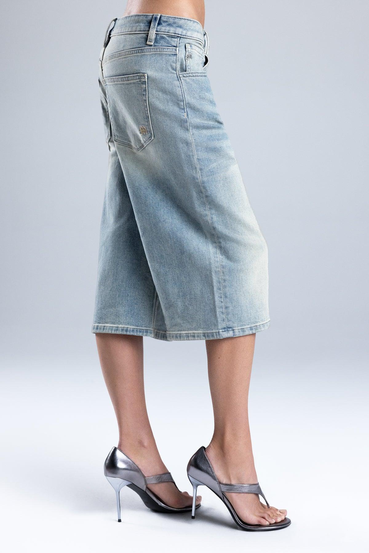 Brynn Baggy Jorts Product Image