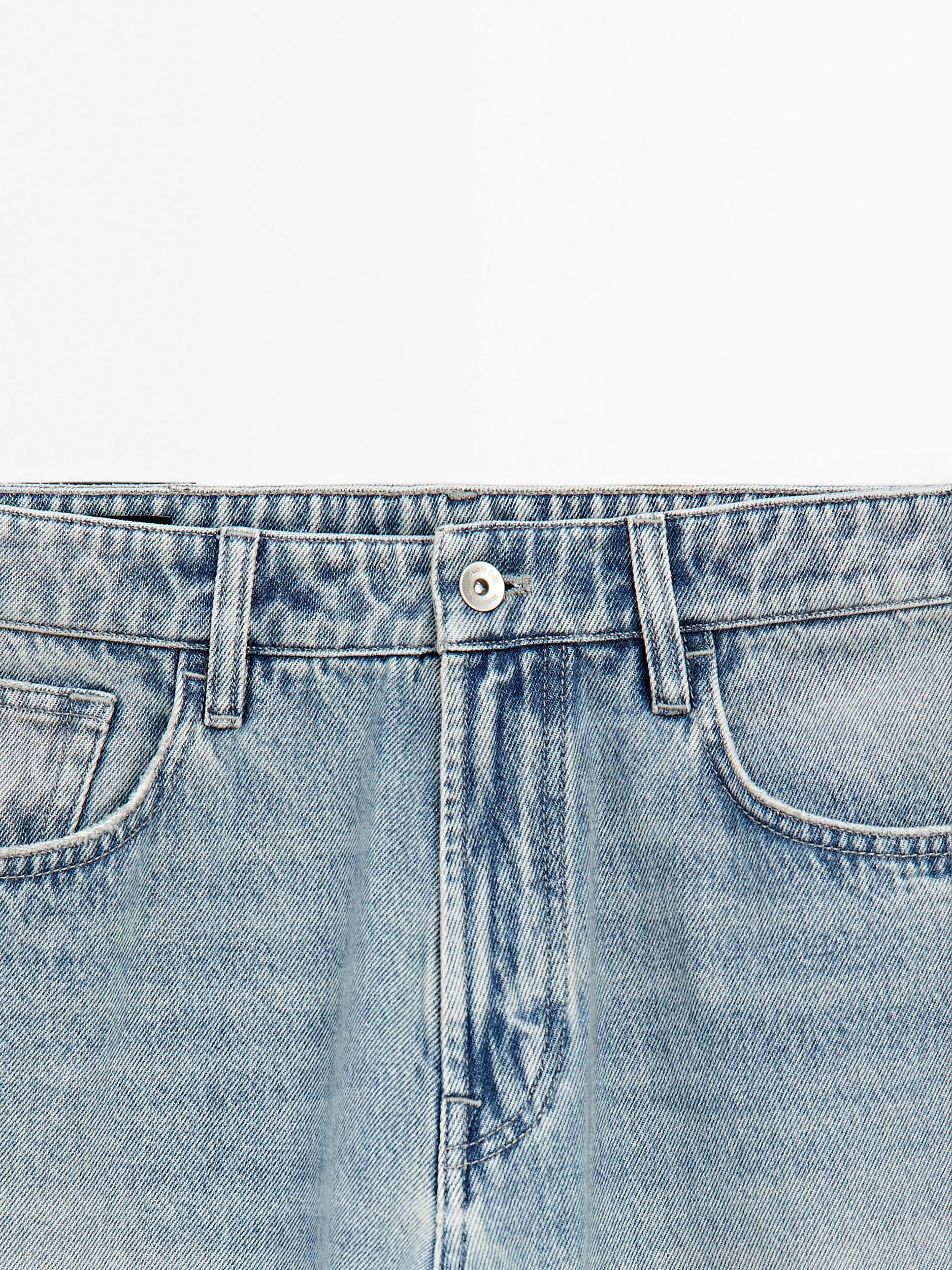 Tapered fit jeans Product Image