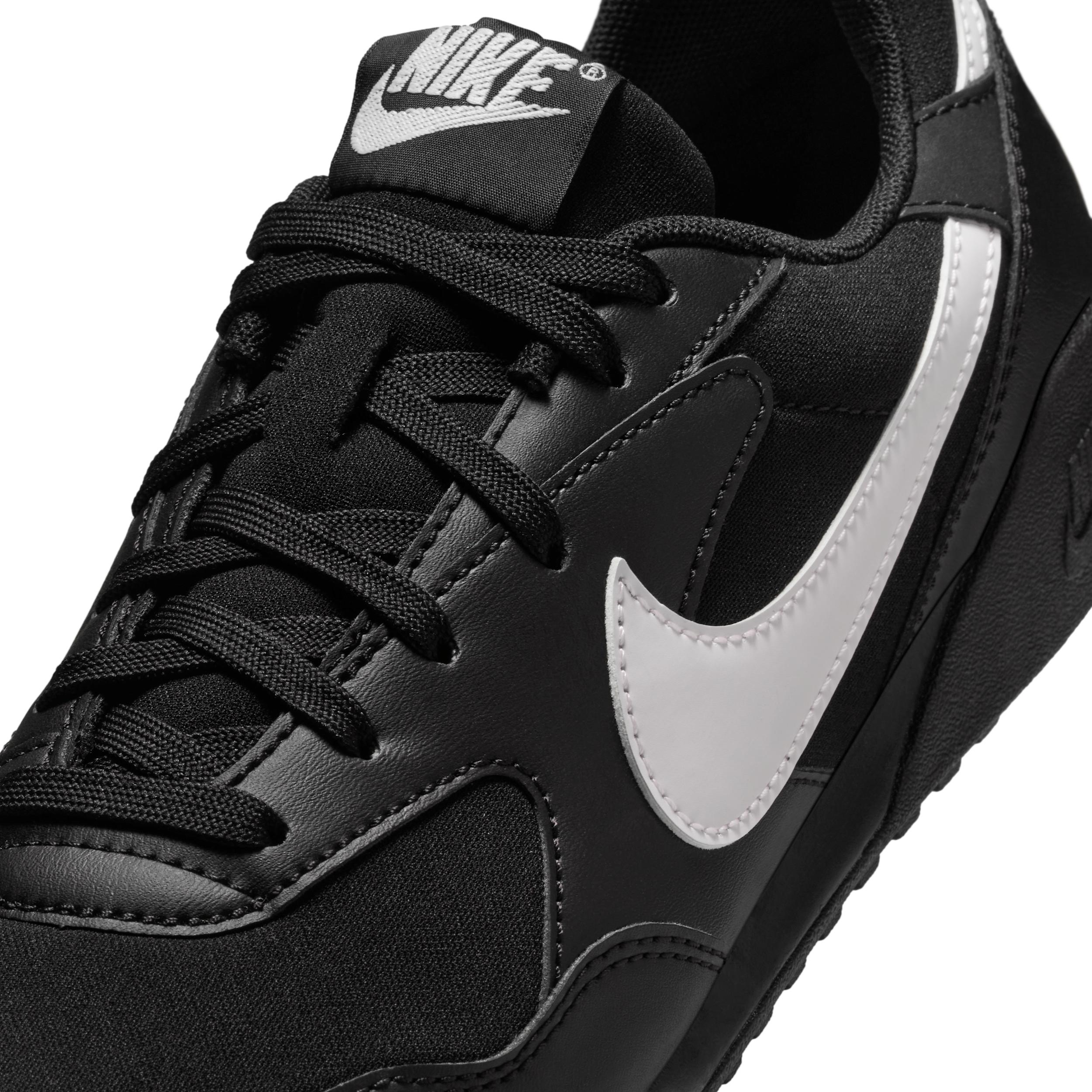 Nike Womens Terra Manta Shoes | HQ1940-001 Product Image