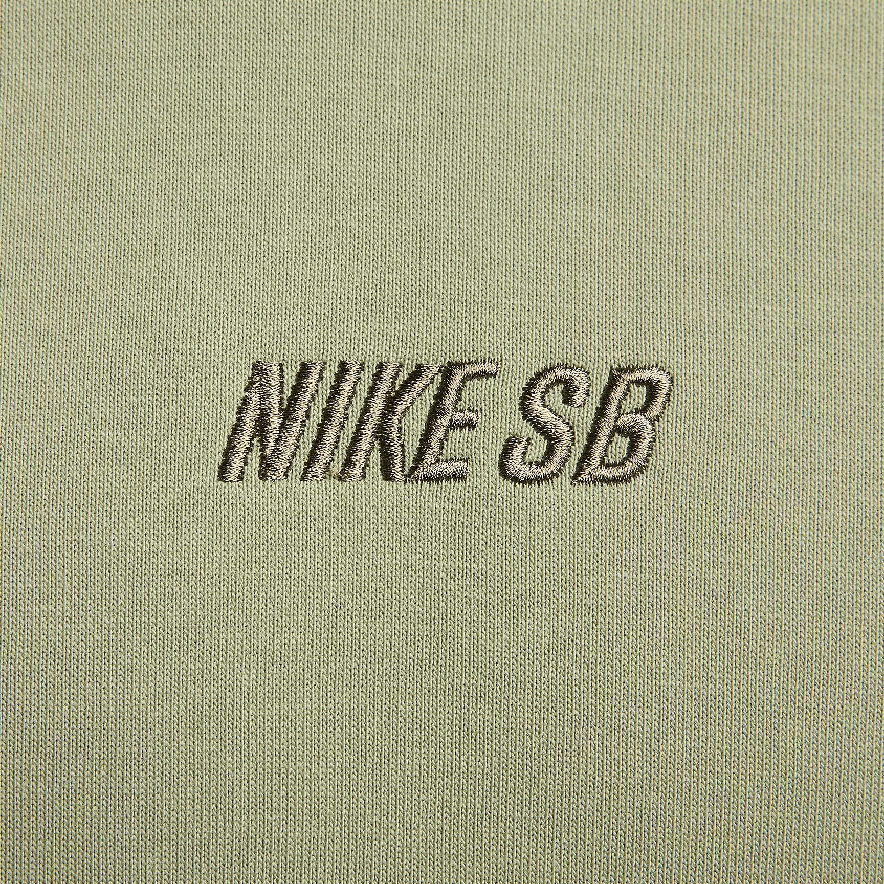 Nike SB Fleece Pullover Skate Hoodie Product Image