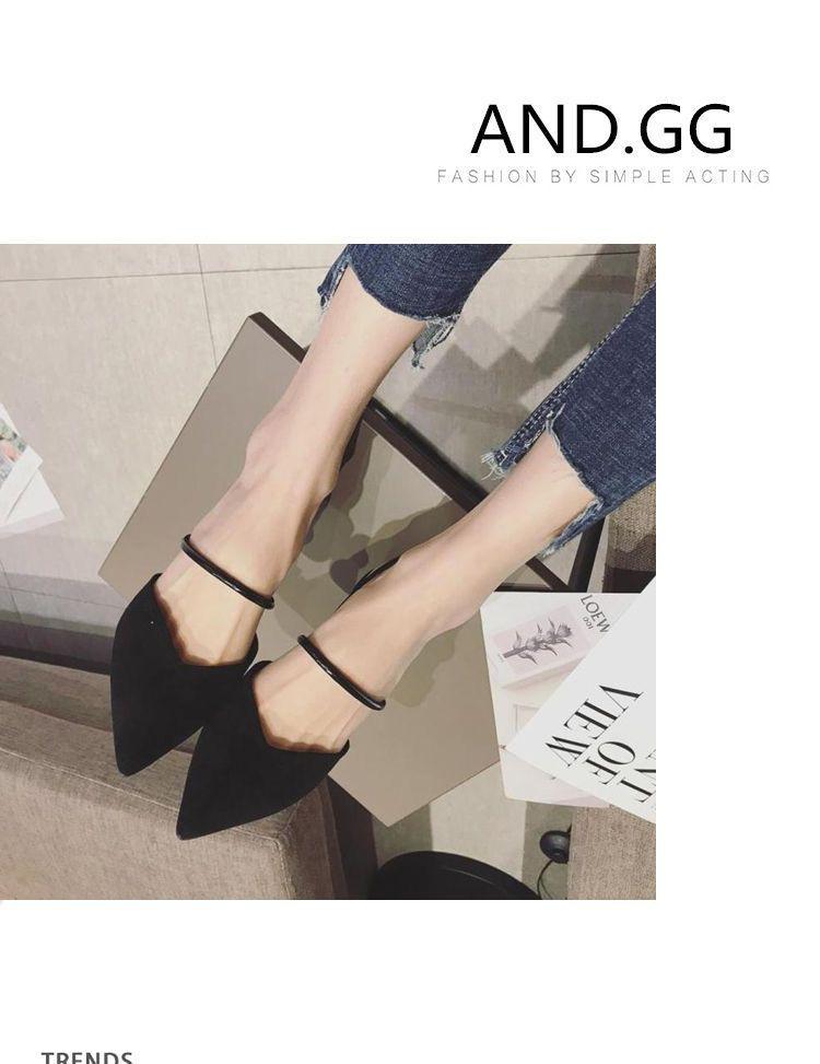 Pointy Toe Kitten Heel Sandals Product Image