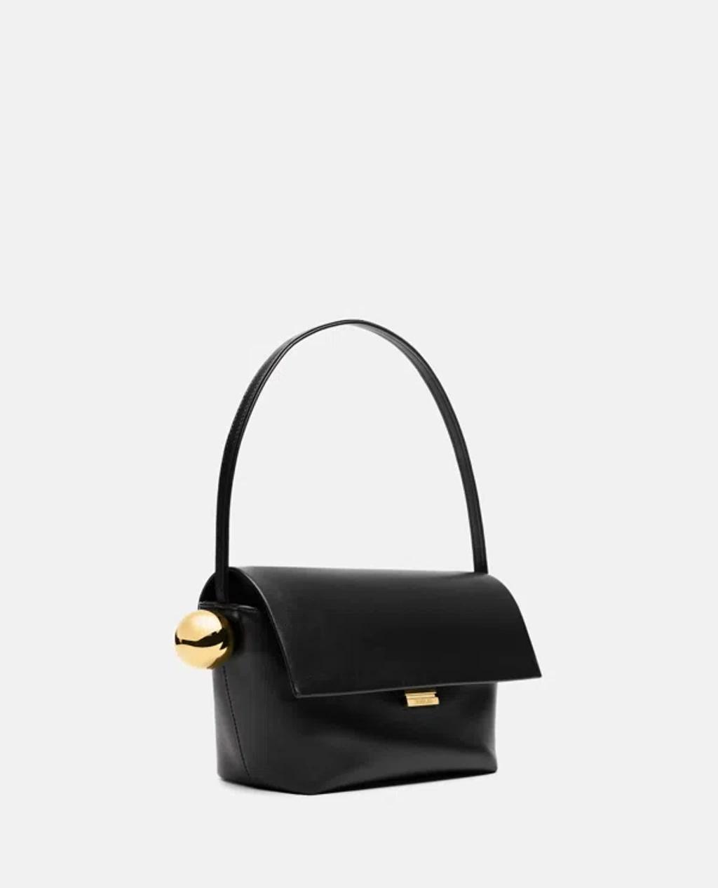 Le Rond Carre shoulder bag Product Image