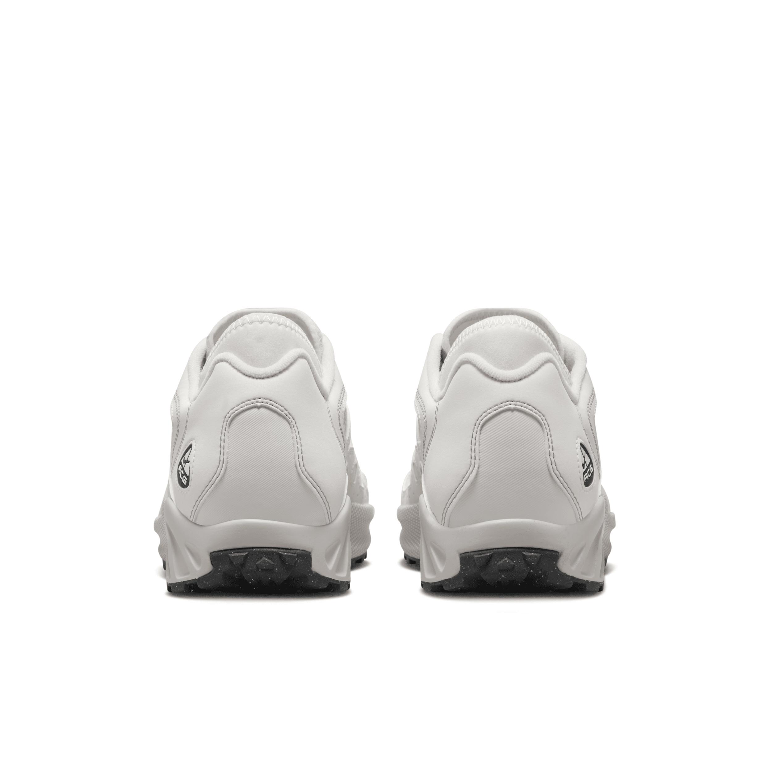 Men's Nike ACG Air Exploraid Shoes Product Image