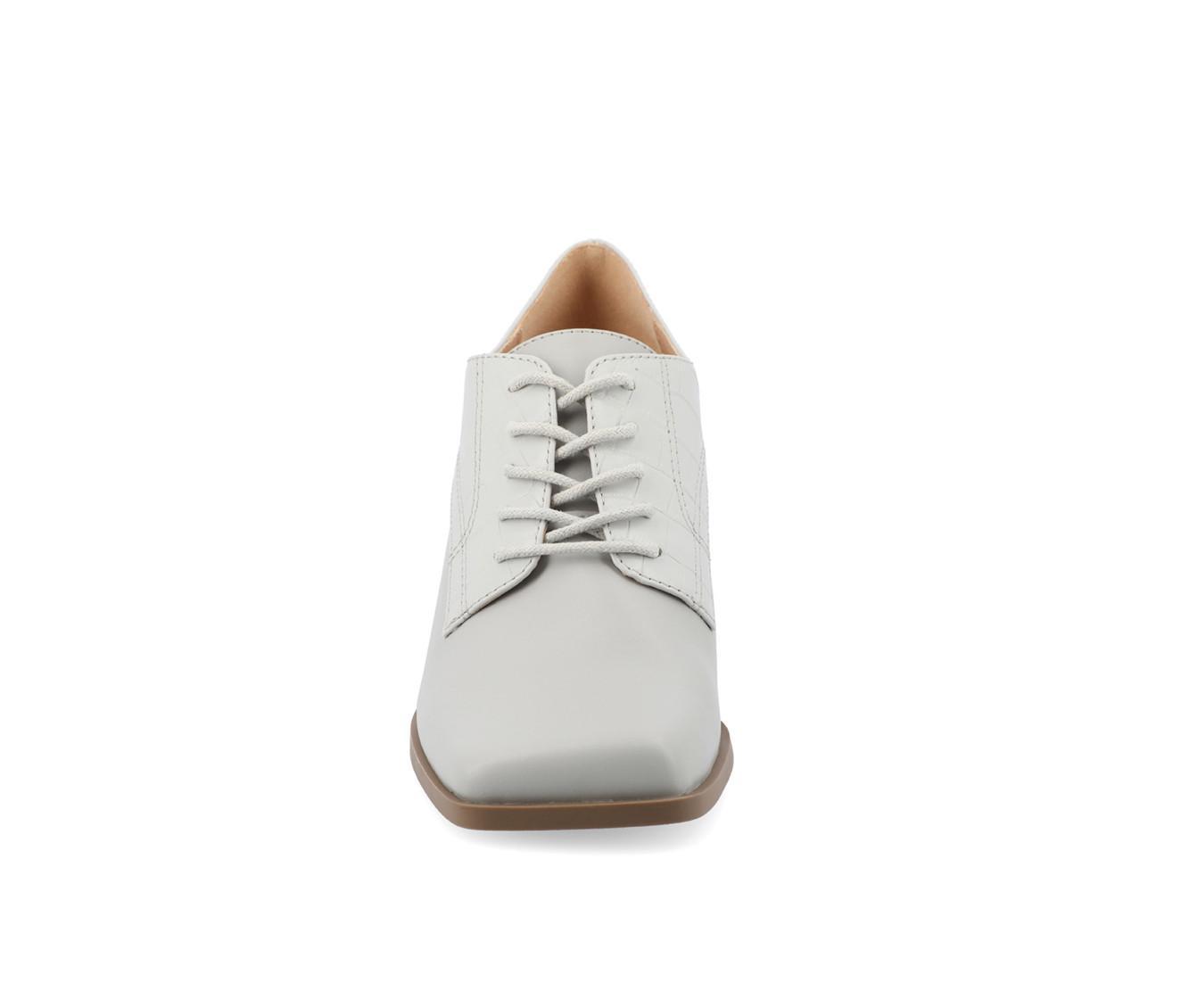 Women's Journee Collection Sylvan Oxford Pumps Product Image