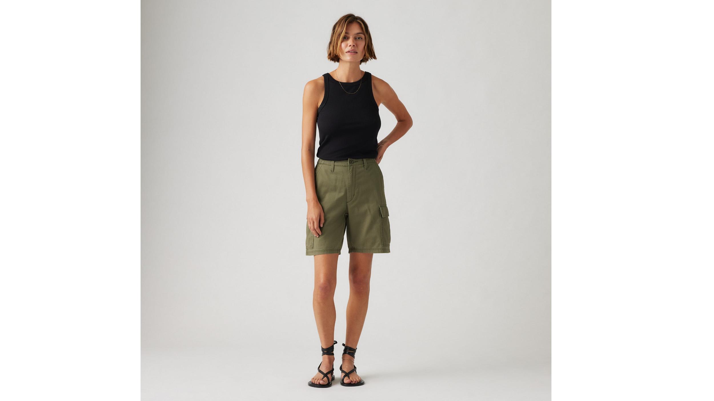 Baggy Cargo Women's Shorts Product Image