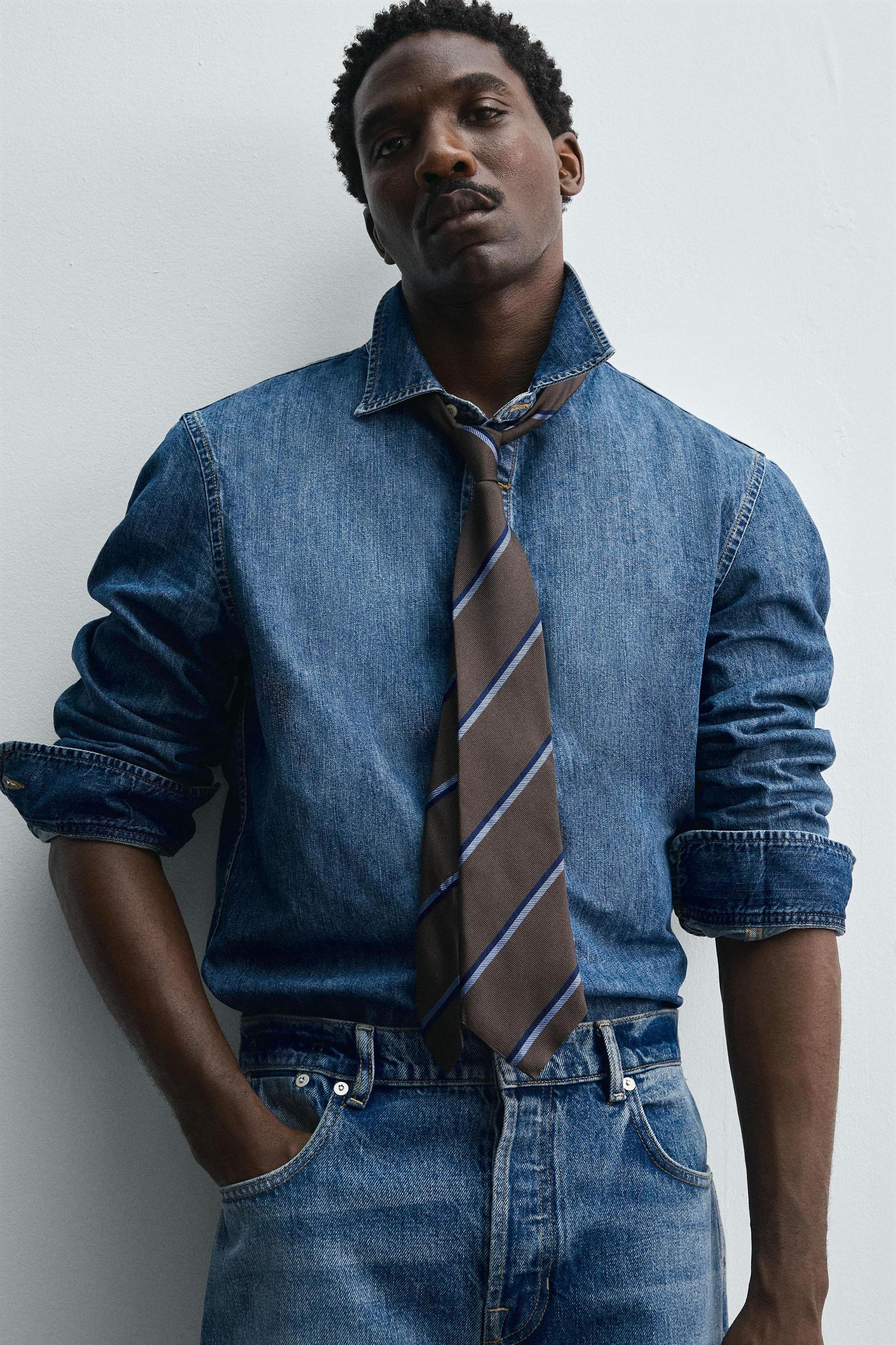 100% SILK STRIPED TIE Product Image