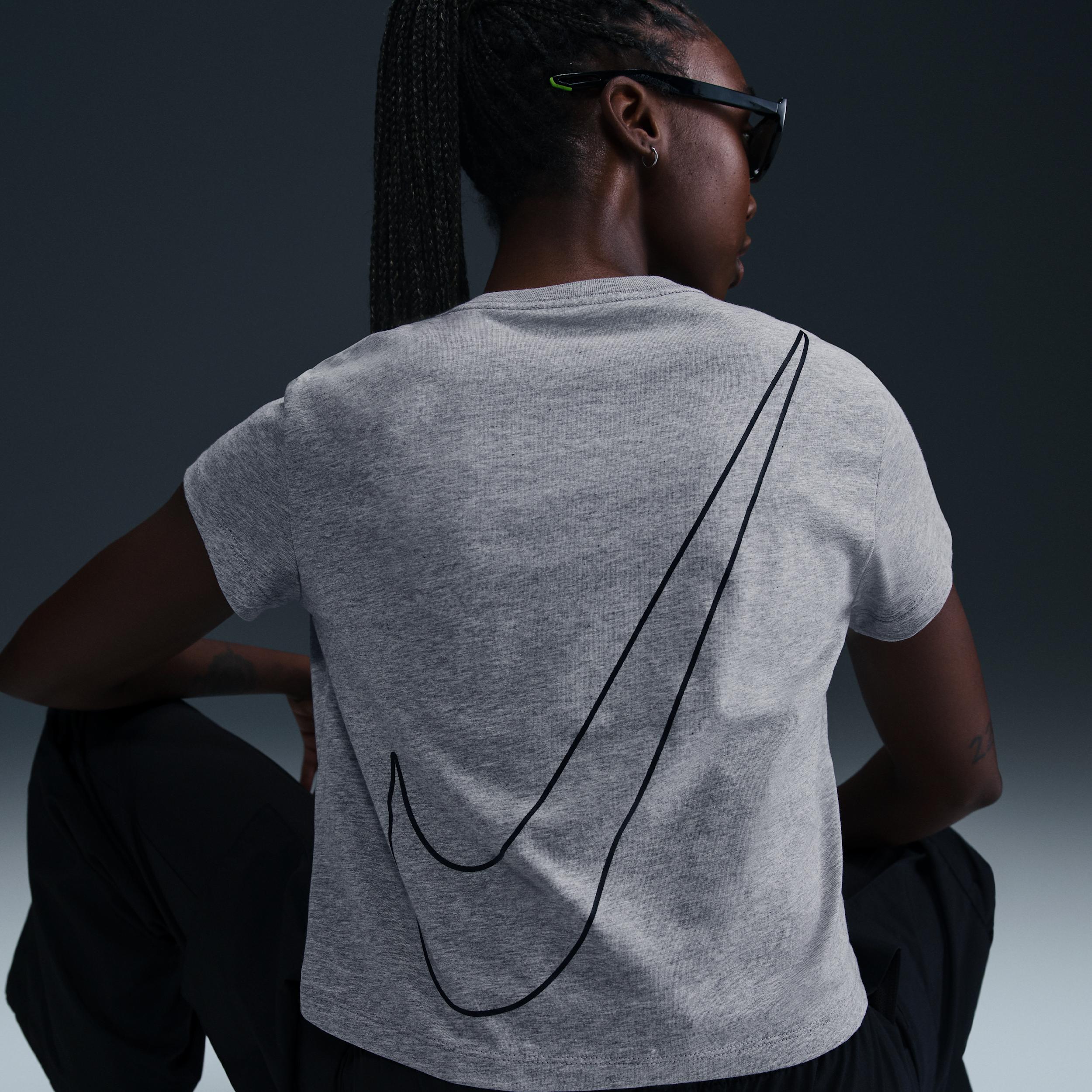 Womens Nike Sportswear Club Short-Sleeve Cropped Graphic T-Shirt | HF9456-063 Product Image