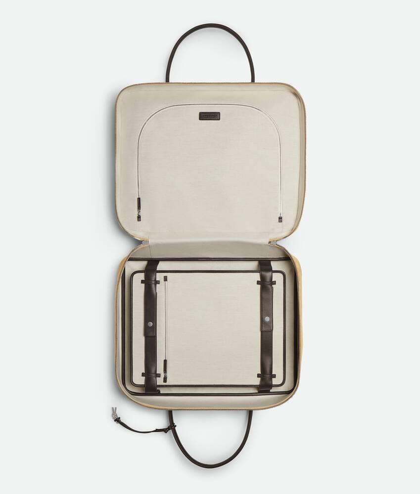 Men's Large Getaway Weekender in Cane sugar/fondant Product Image