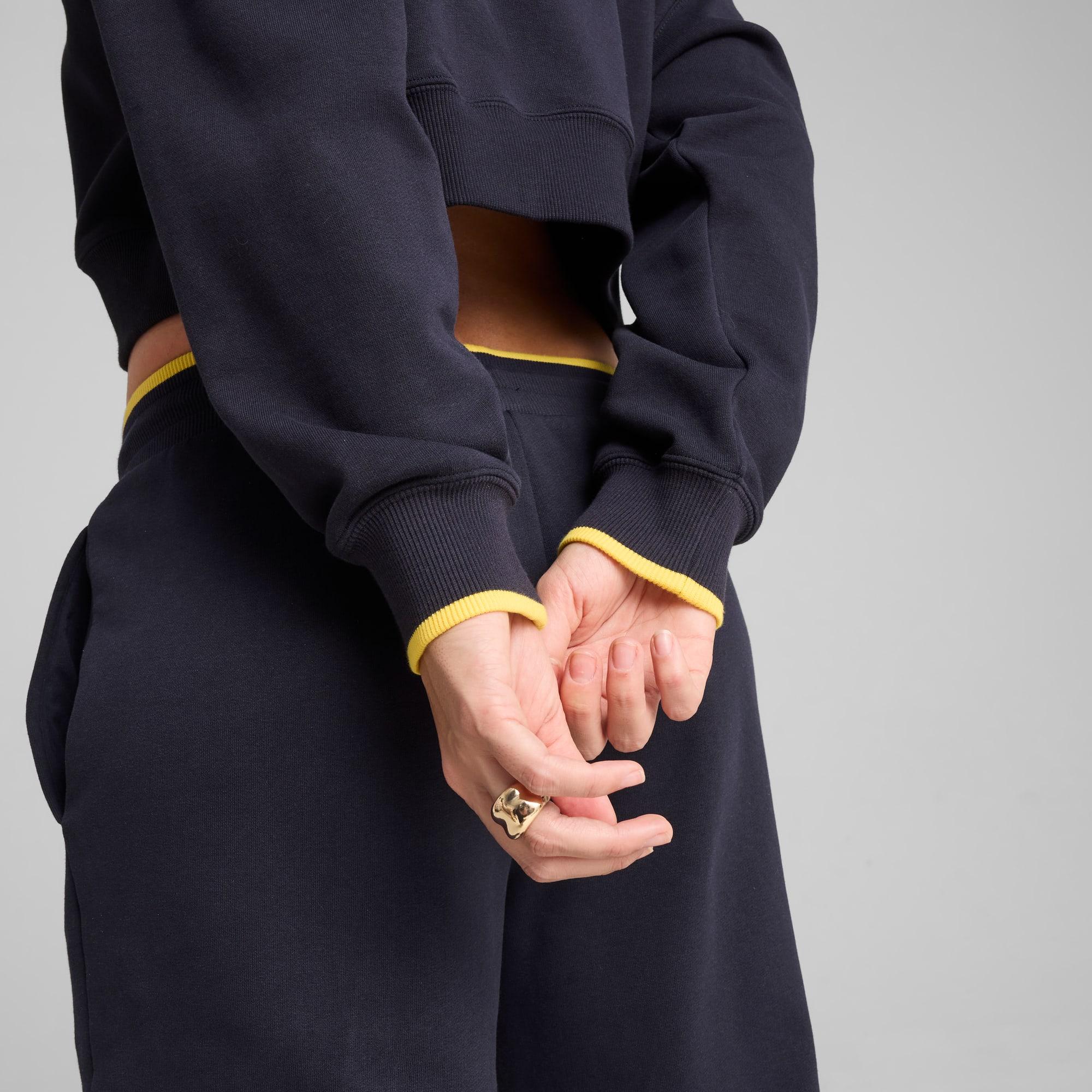 ROAD TO UNITY Women's Oversized Crew Sweatshirt Product Image