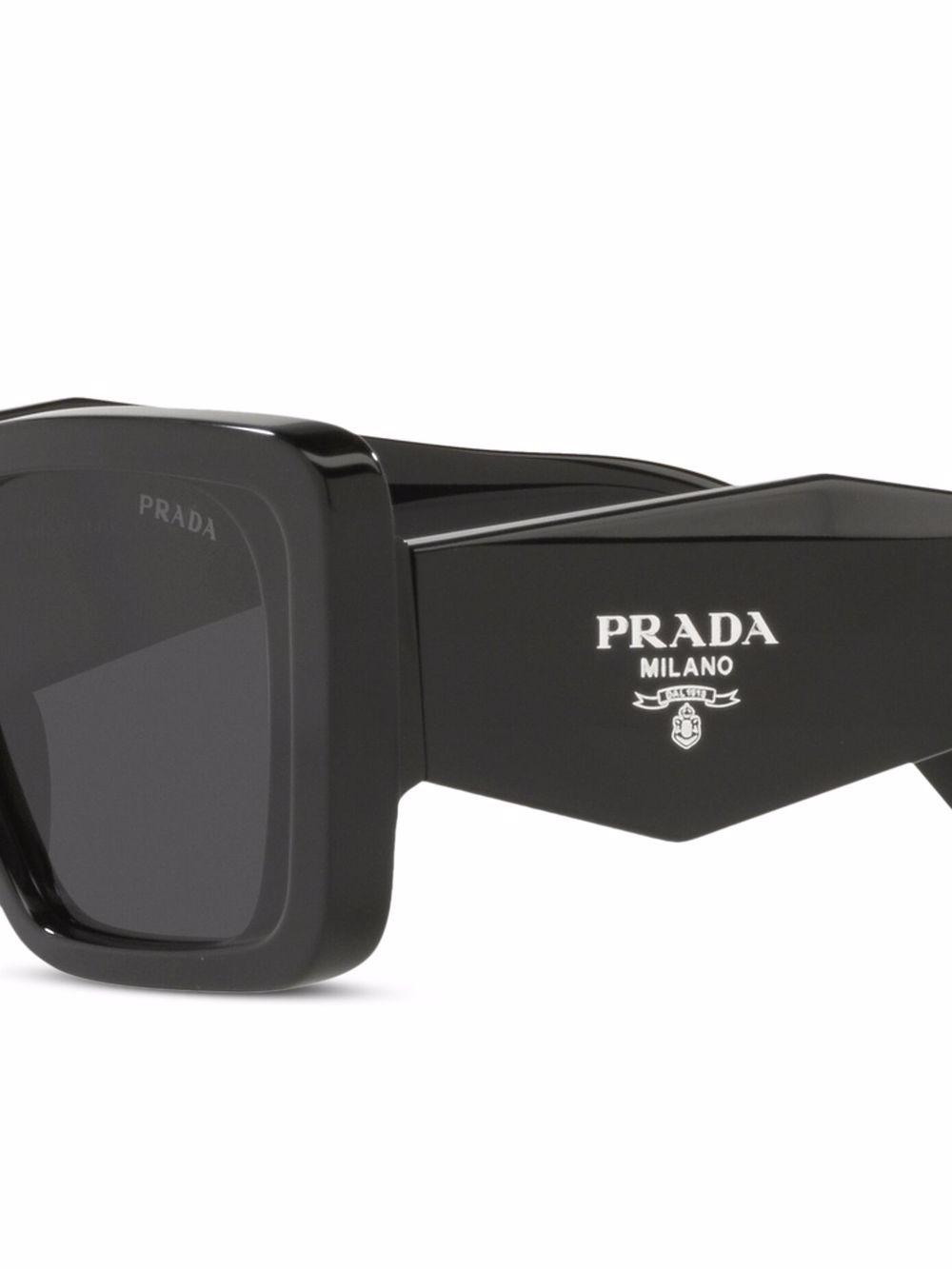 square frame sunglasses Product Image