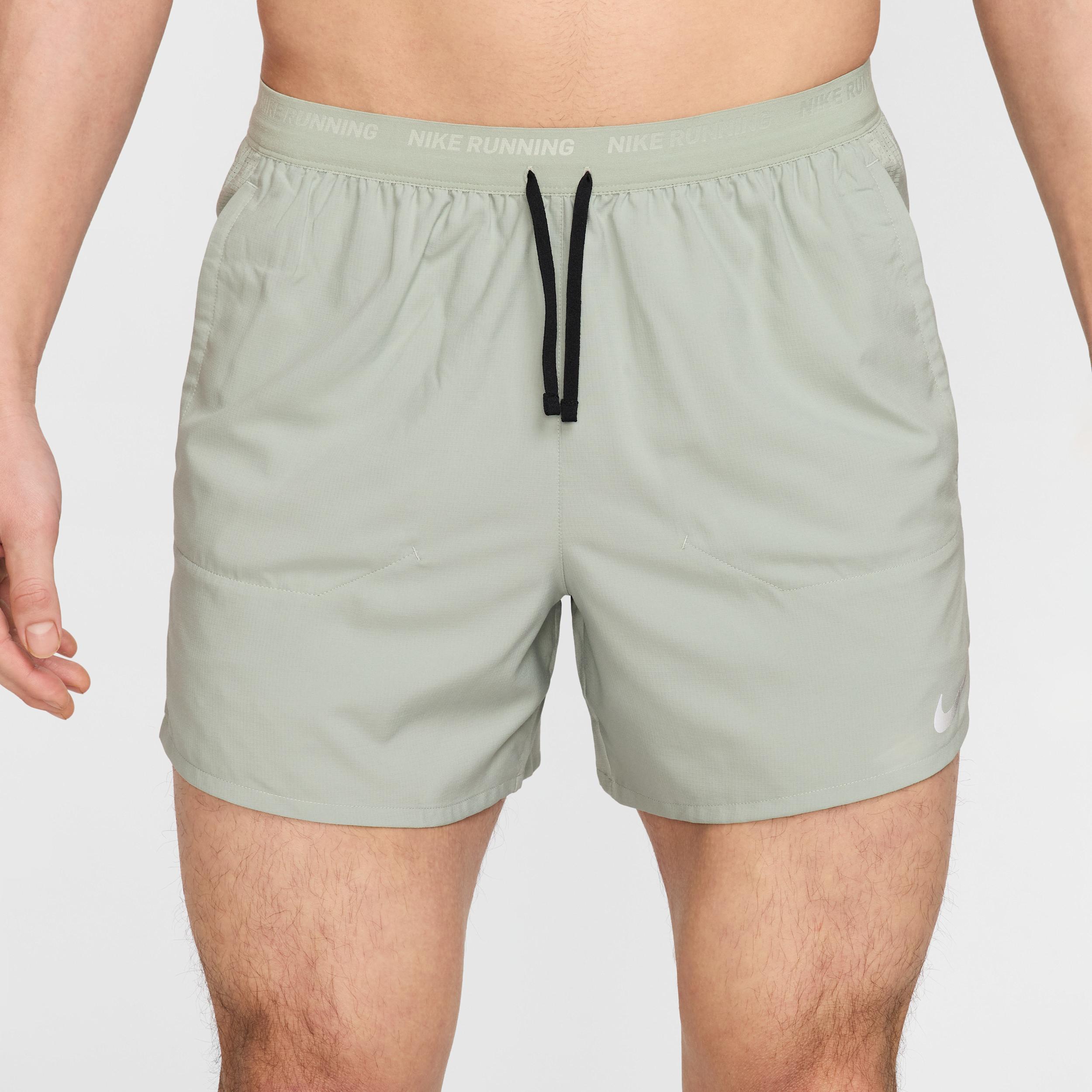Nike Men's Stride Dri-FIT 5" 2-in-1 Running Shorts Product Image