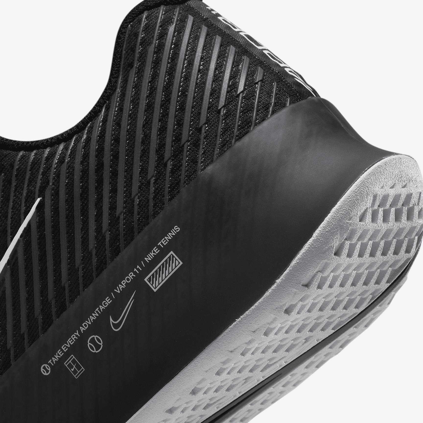 Nike Women's Court Air Zoom Vapor 11 Hard Court Tennis Shoes Product Image