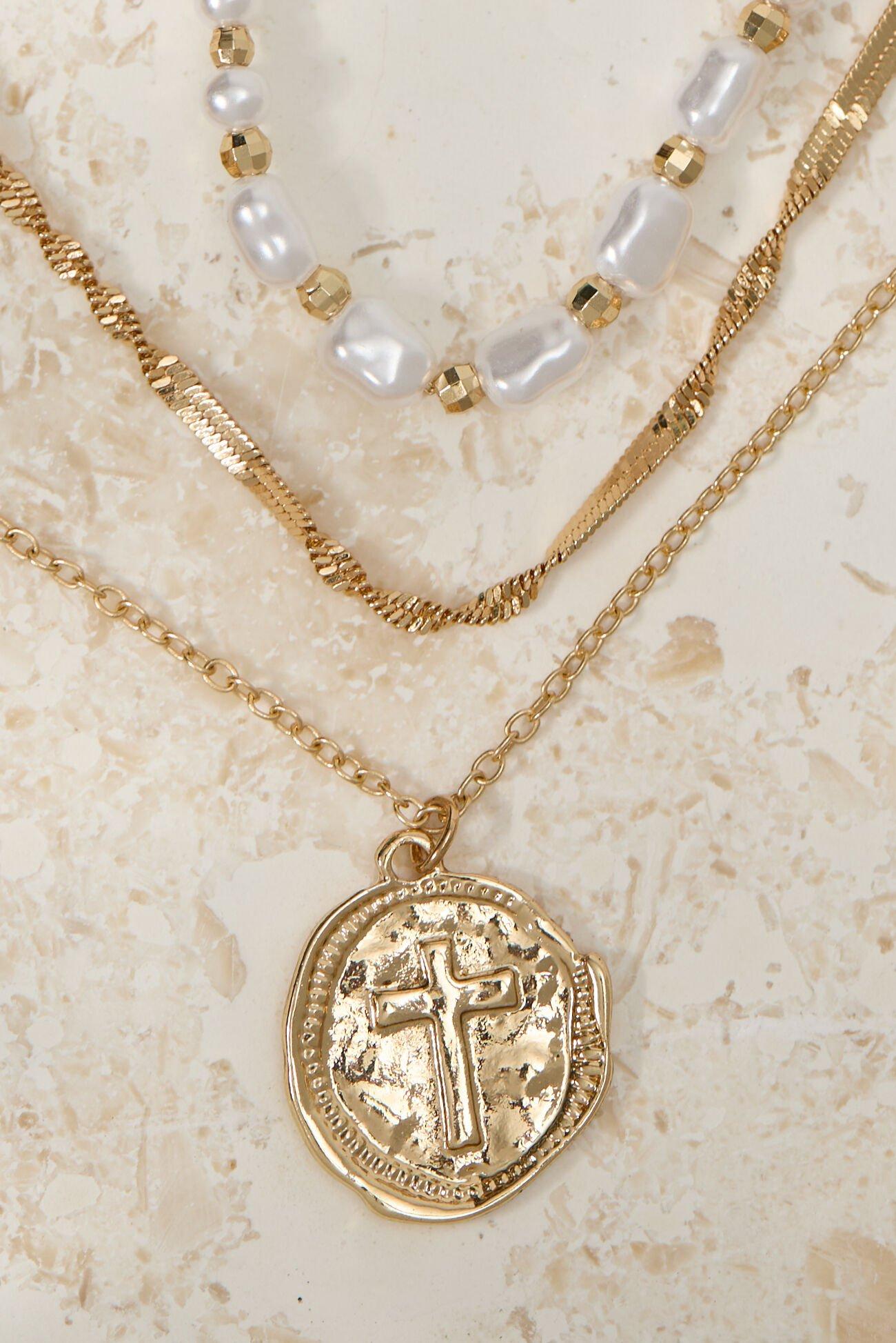 Everlasting Pearl Charm Necklace Product Image