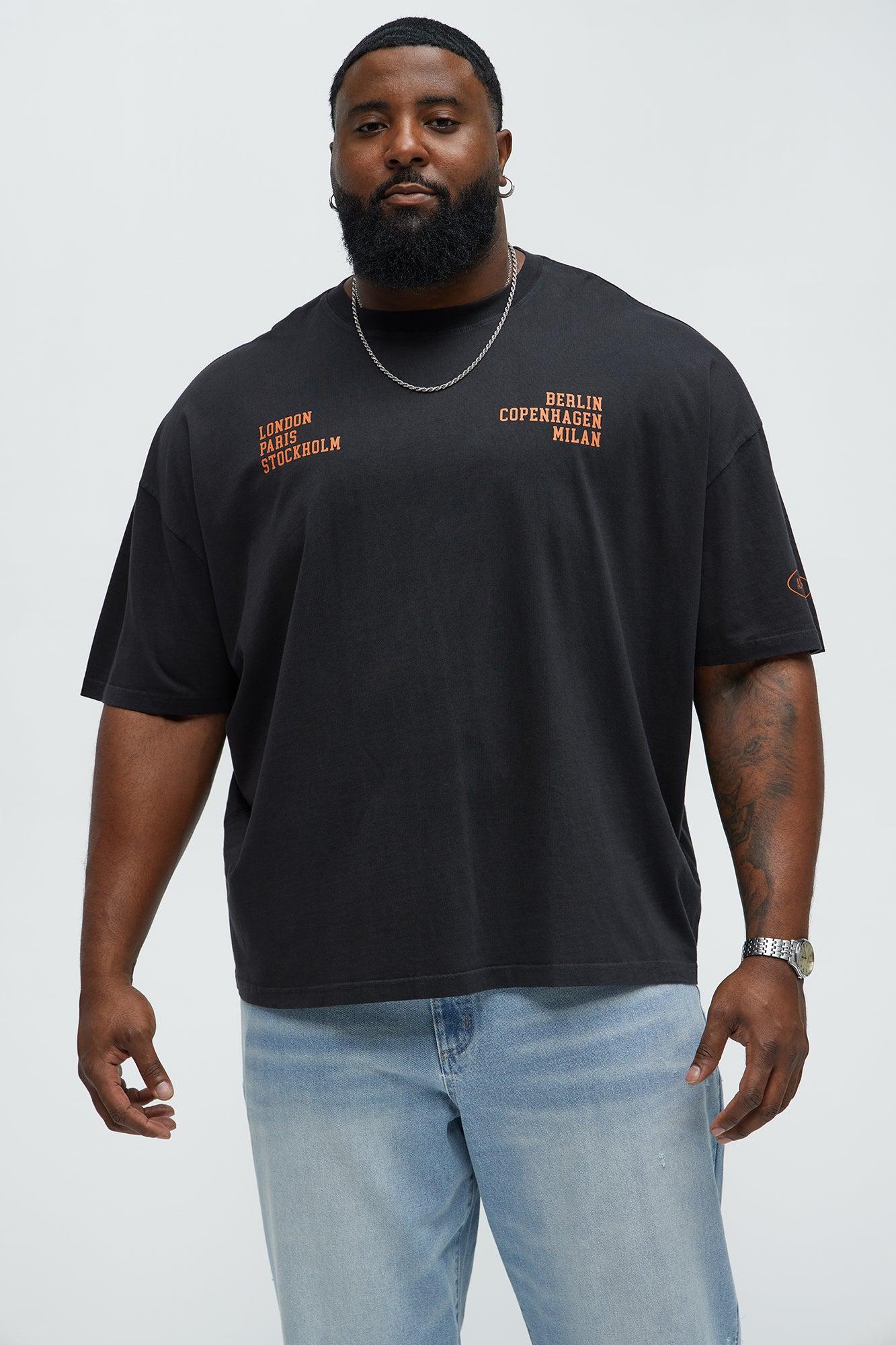 Adventurer Oversized Short Sleeve Tee - Black Product Image