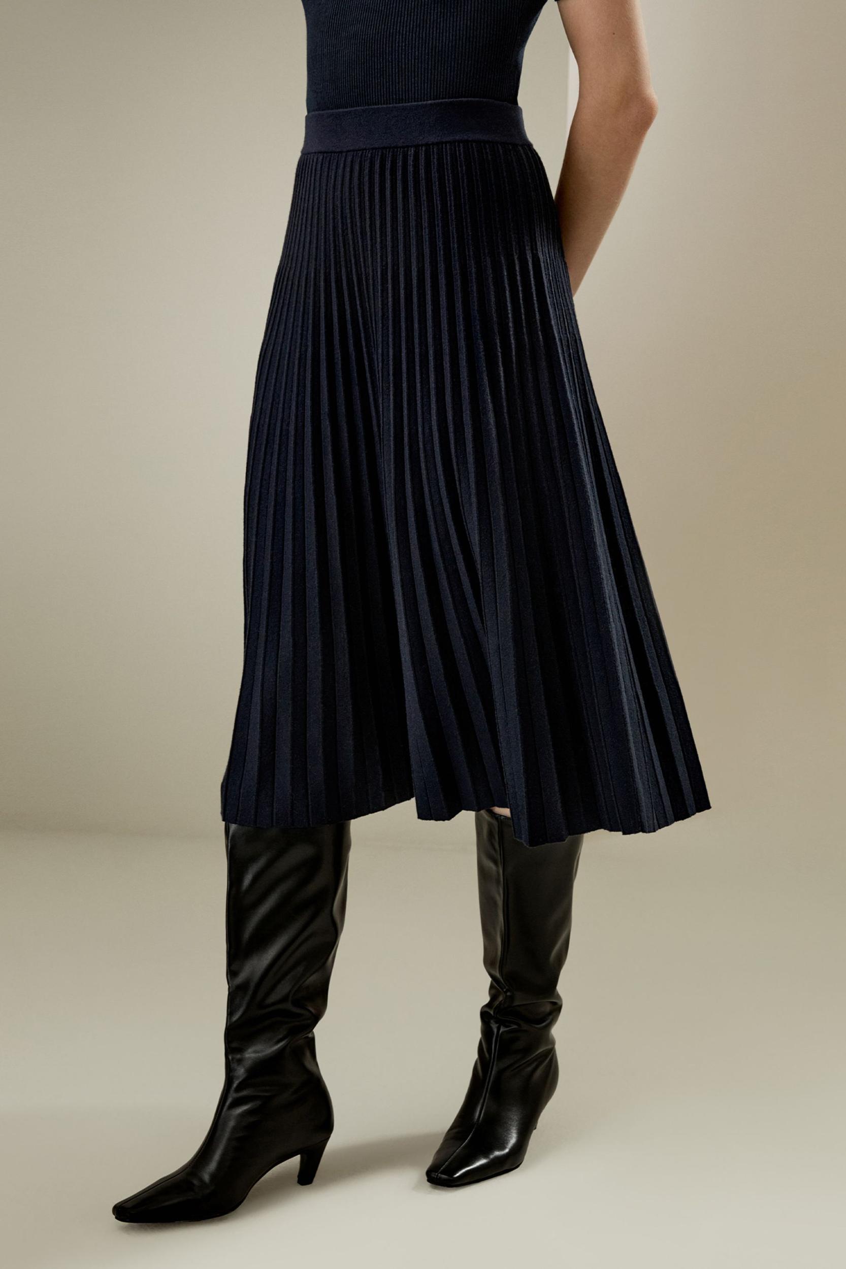 Pleated A-line Merino Wool Skirt Product Image
