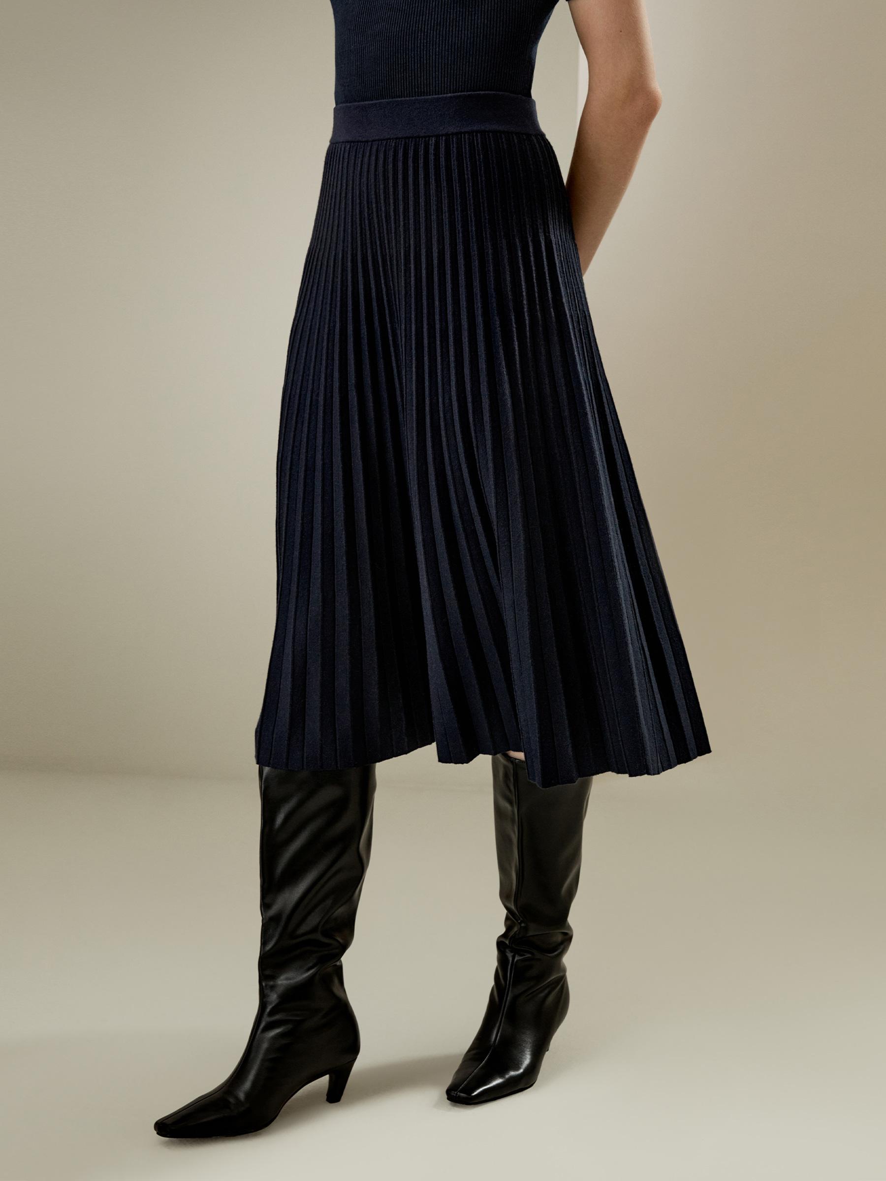Pleated A-line Merino Wool Skirt Product Image