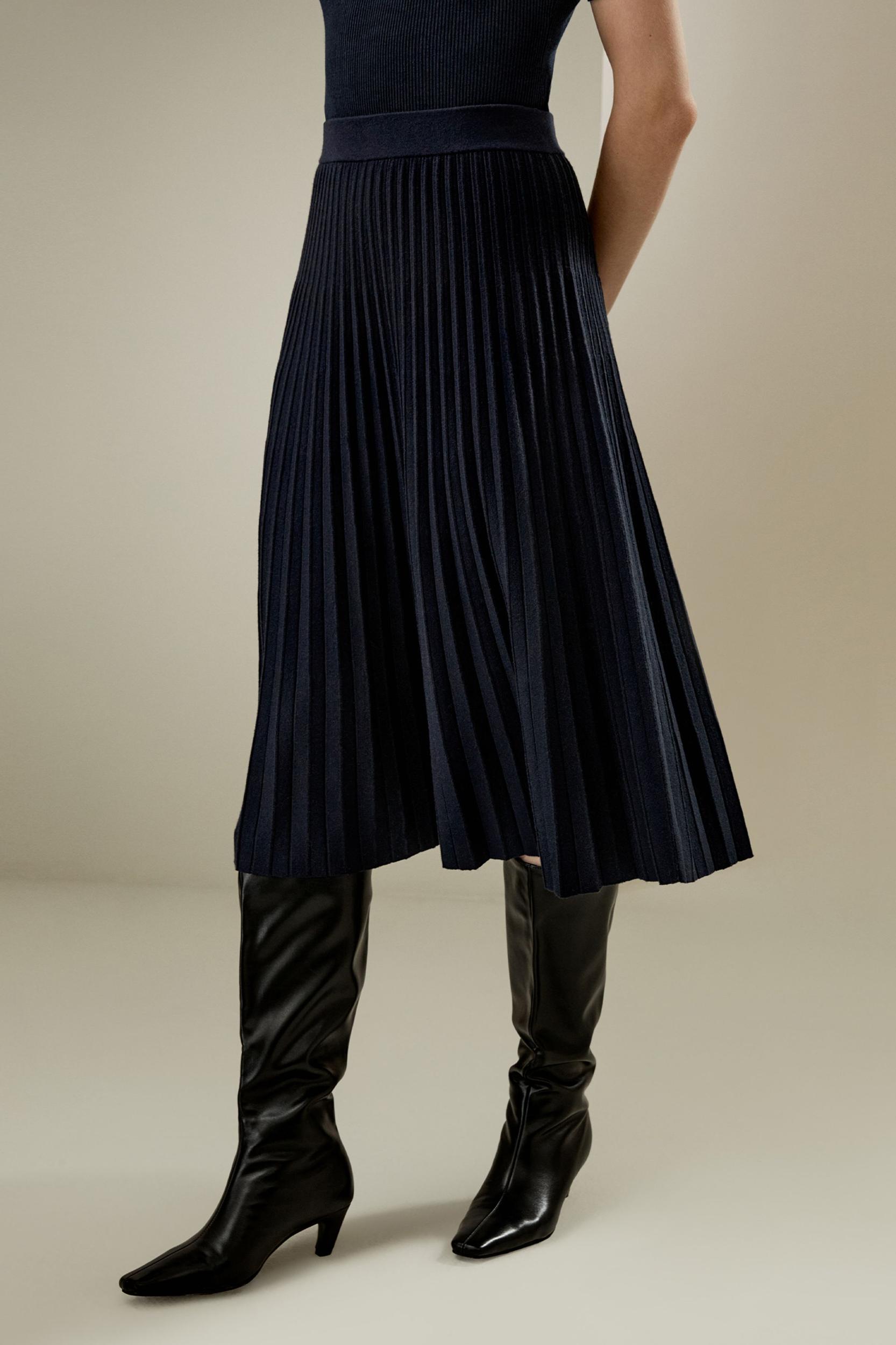 Pleated A-line Merino Wool Skirt Product Image