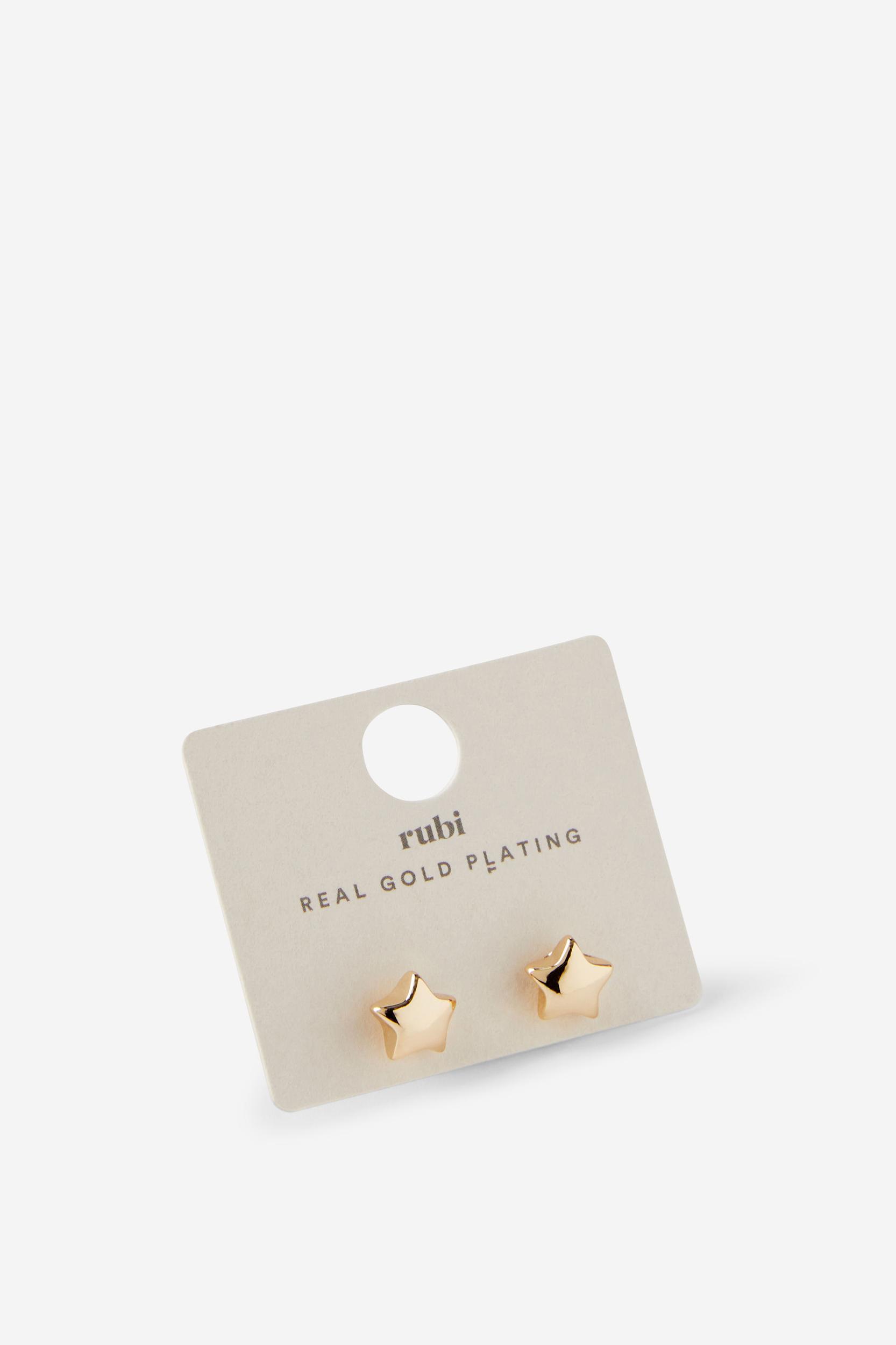 Small Charm Earring Product Image