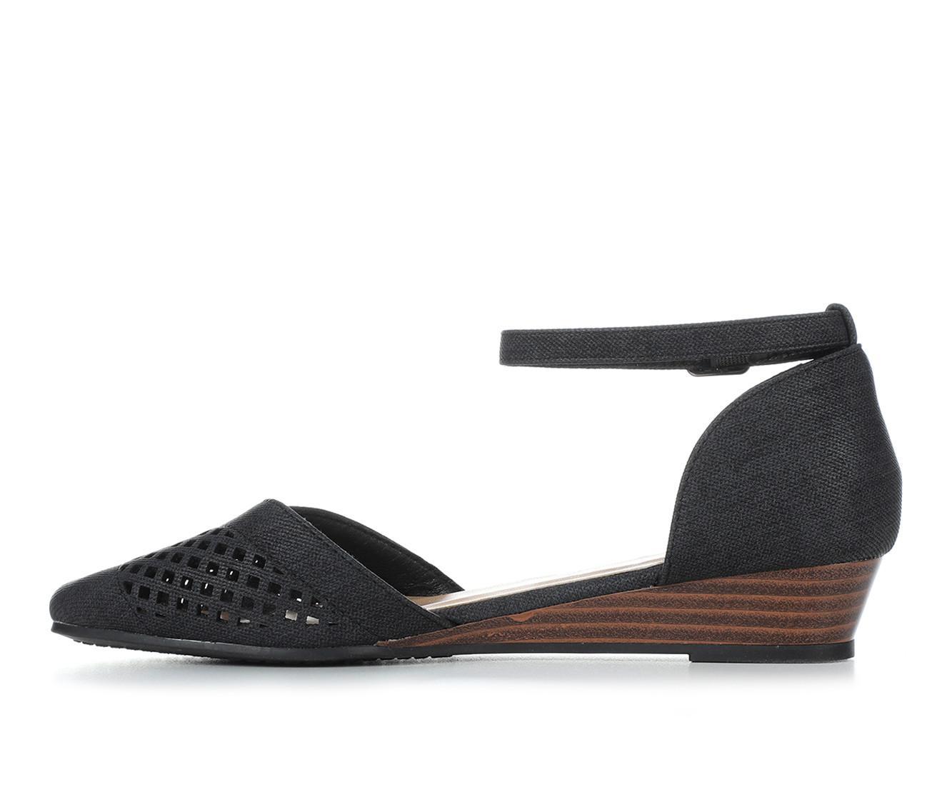 Women's Daisy Fuentes Maylin Wedges Product Image