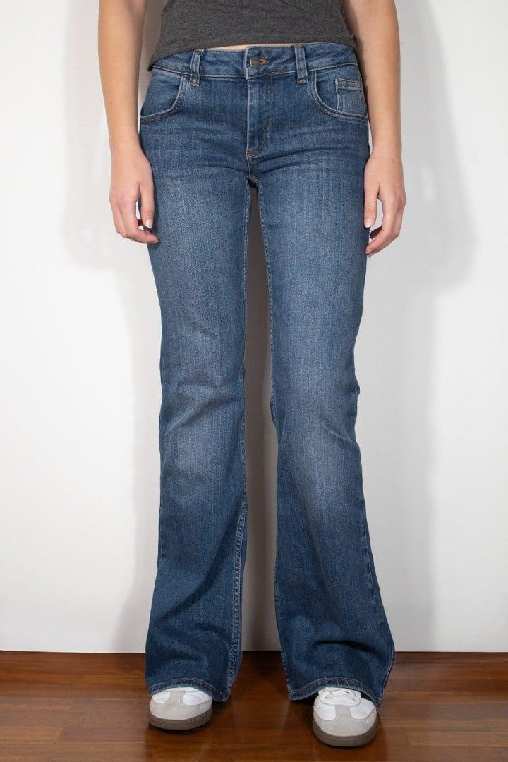Low waist flared jeans Product Image