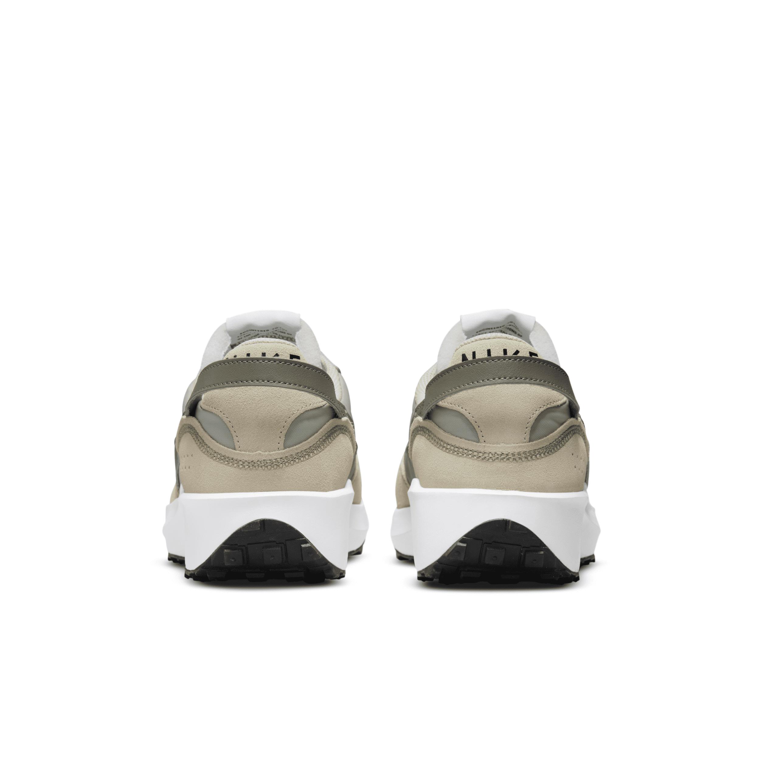 Nike Men's Waffle Debut Shoes Product Image