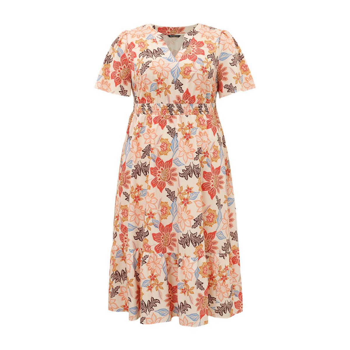 Plus Size Floral Print Shirred Pocket Notched Ruffled Hem Dress MistyRose Women Vacation Printed Notched collar Short sleeve Curvy Midi Dress BloomChic 30/6X Product Image