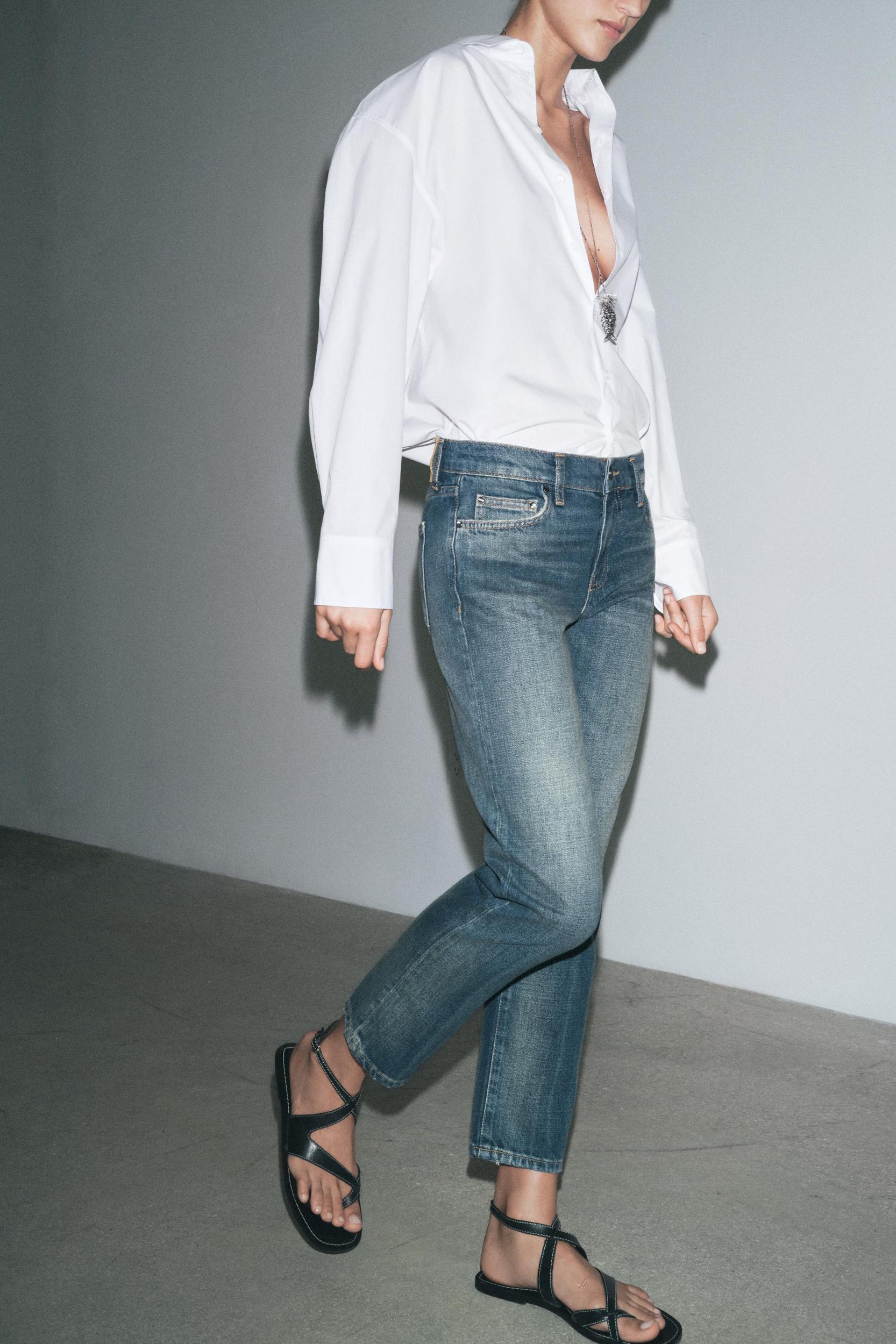 ZW COLLECTION LOW RISE STRAIGHT CROPPED JEANS Product Image