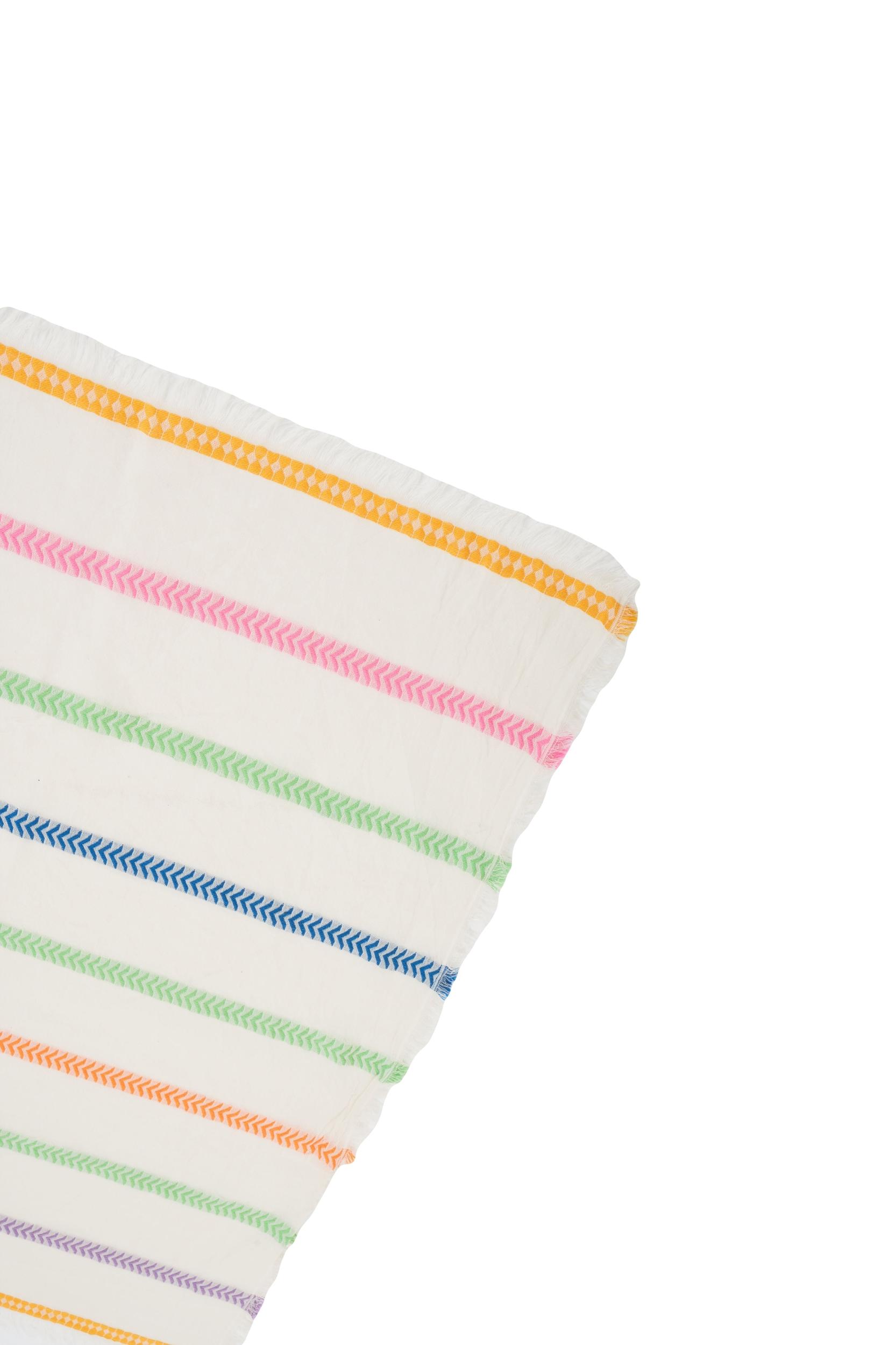 Scarf with embroidery Product Image