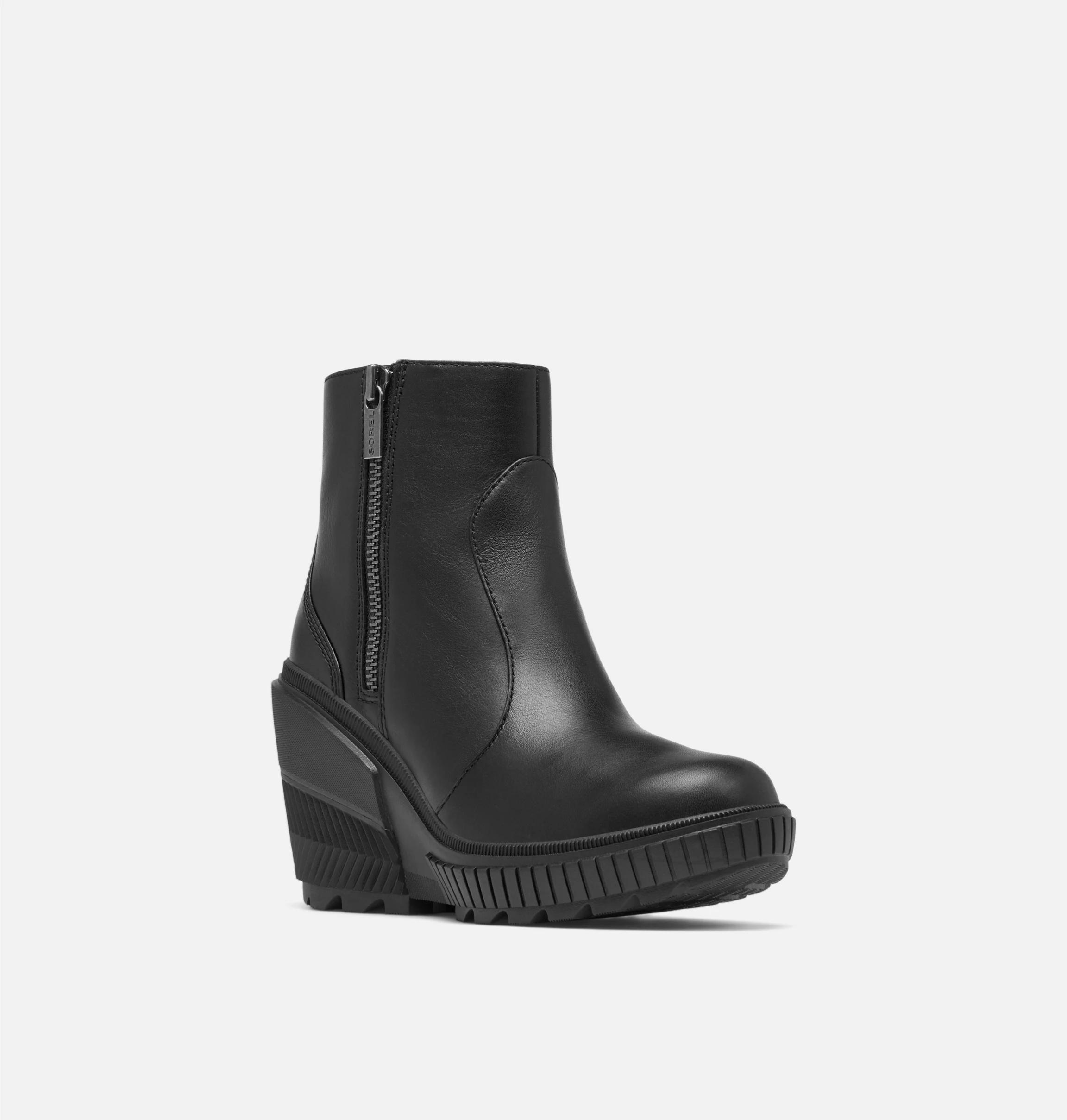 ONA AVE™ Women's Zip Wedge Product Image
