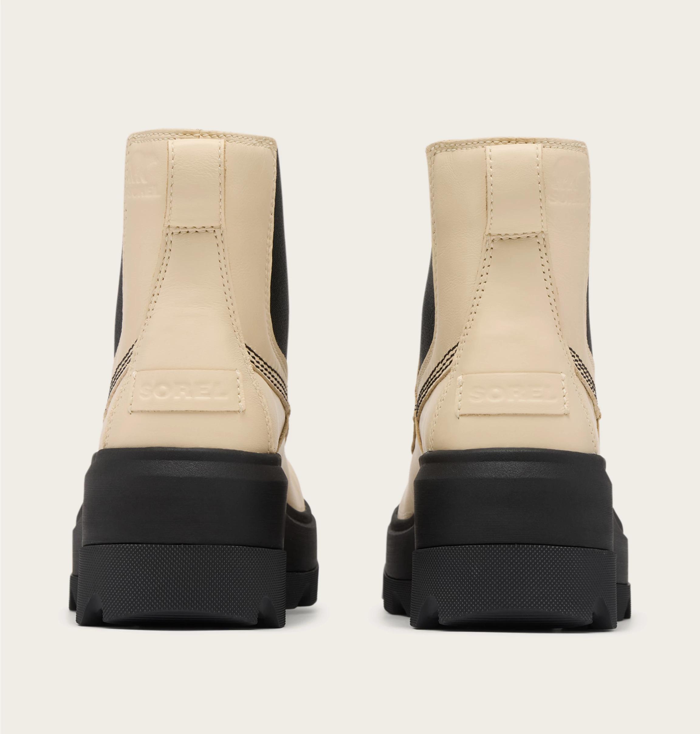 JOAN FRWD™ Women's Chelsea Boot Product Image