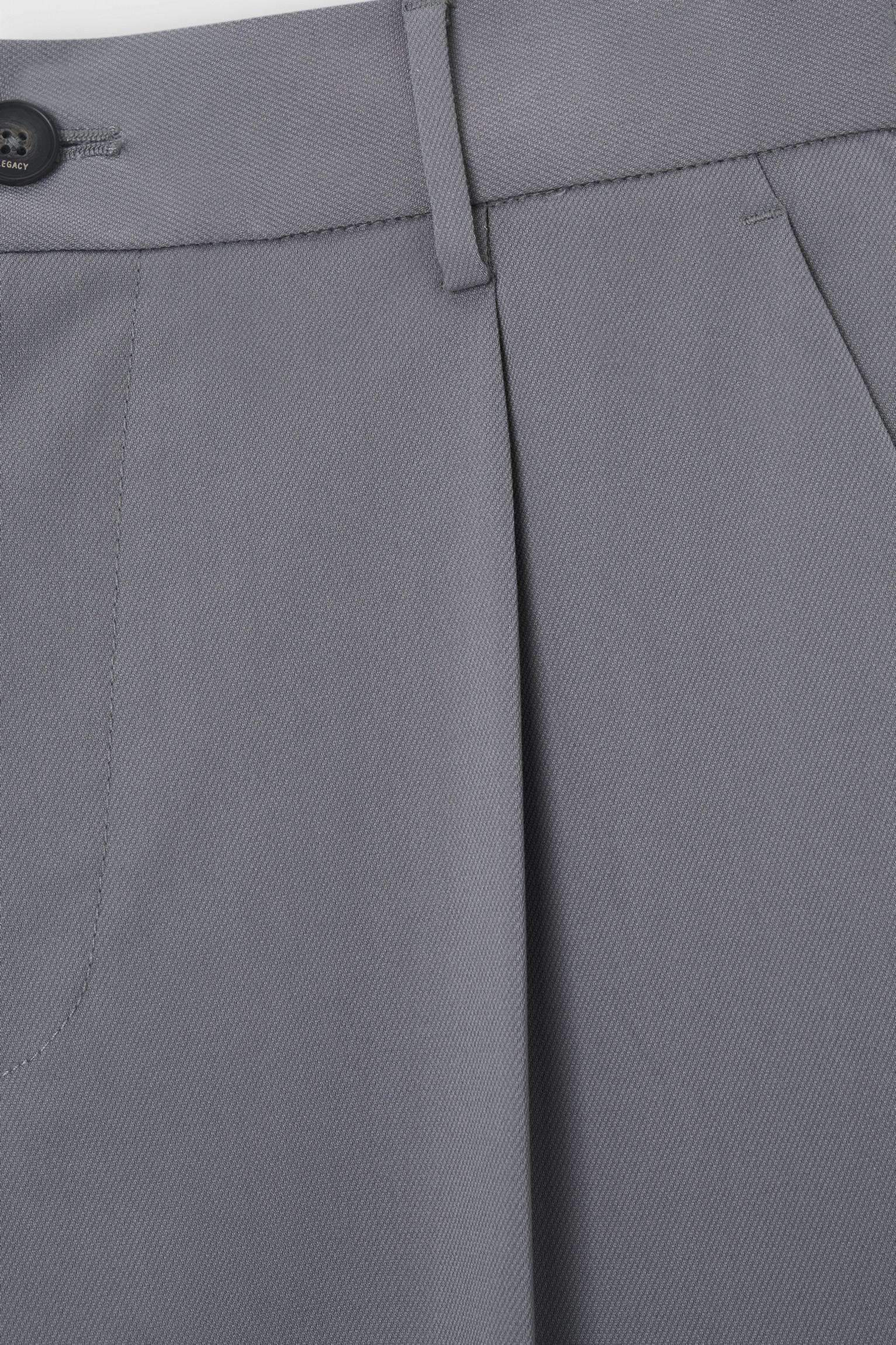 Tailored wide-leg pants Product Image