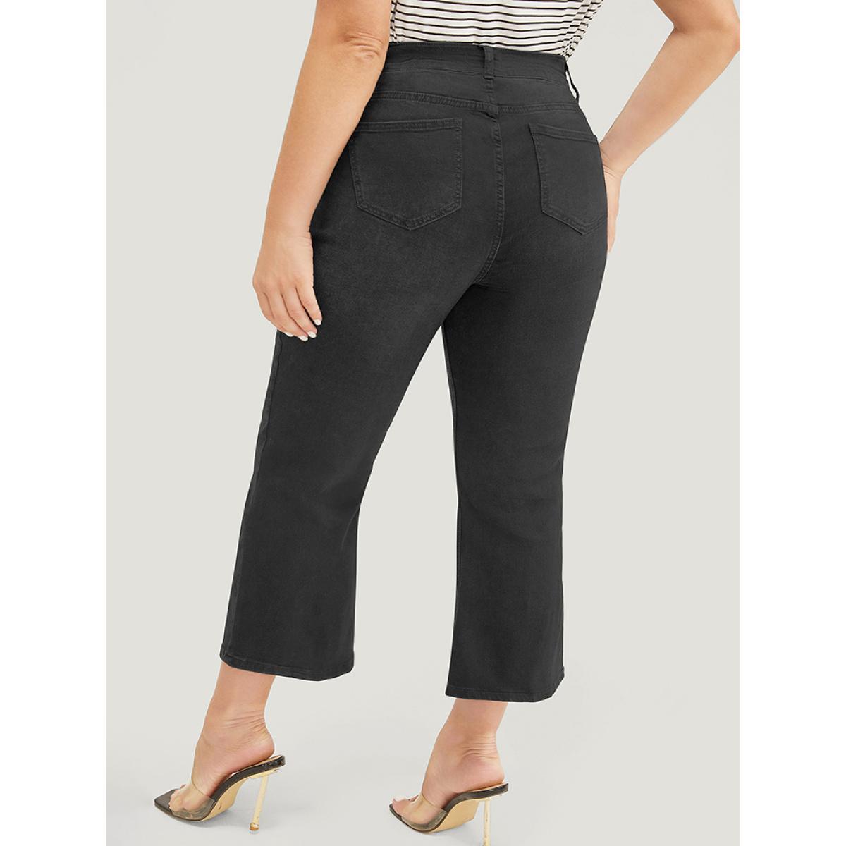 Plus Size Bootcut Slightly Stretchy High Rise Black Wash Cropped Jeans Women Black Casual Plain Pocket Low stretch Pocket Jeans BloomChic 10/M Product Image