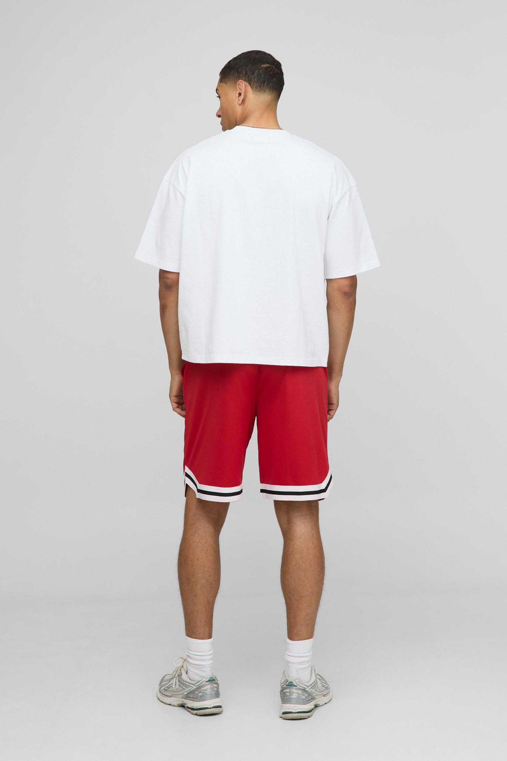 OFCL Man Mesh Basketball Shorts | boohooMAN USA Product Image