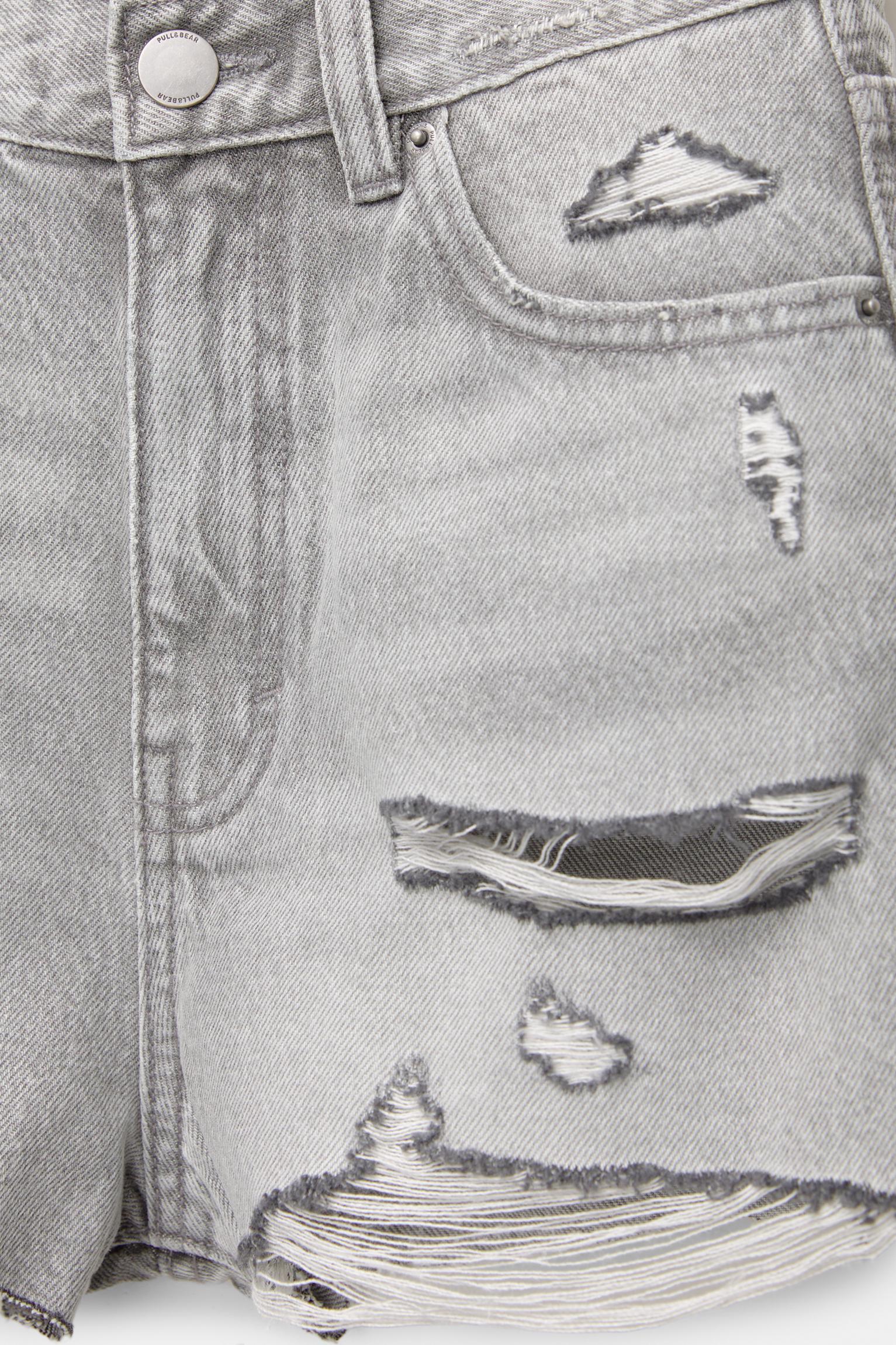 Ripped denim shorts Product Image