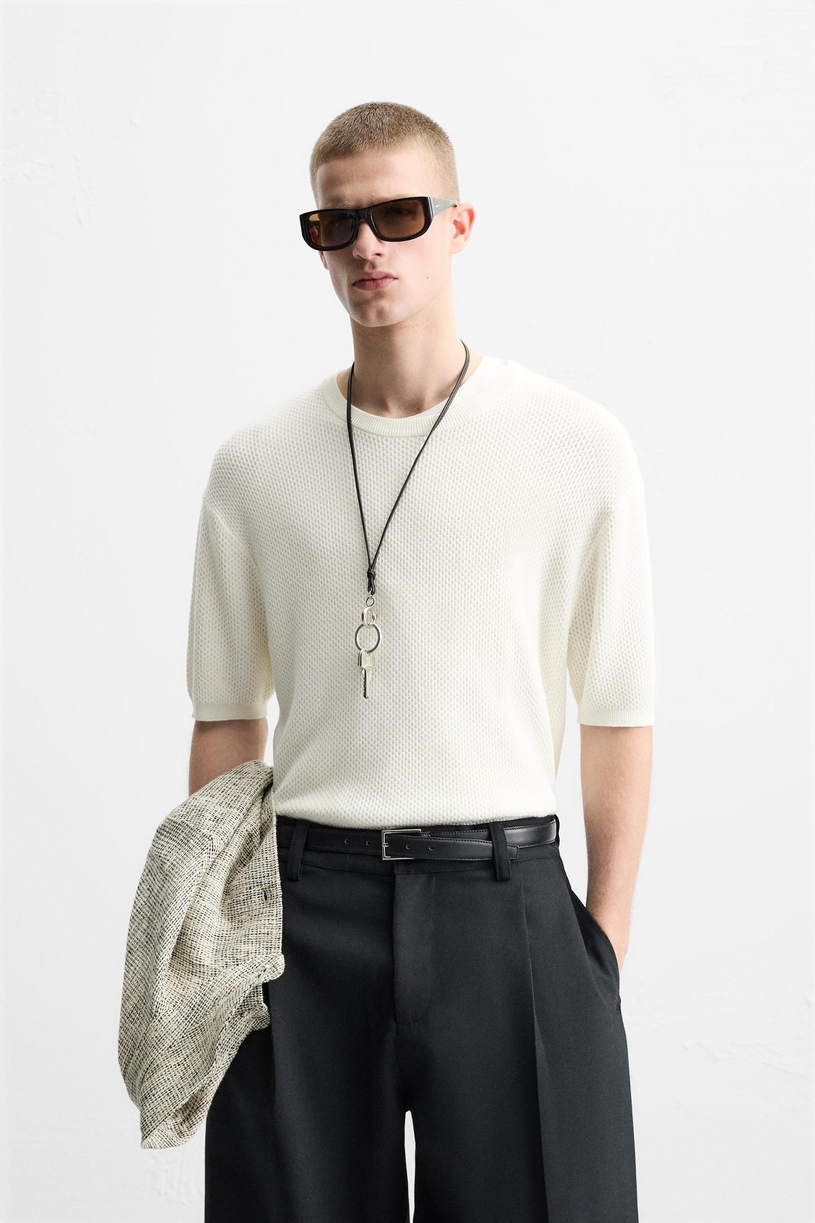 TEXTURED KNIT T-SHIRT Product Image