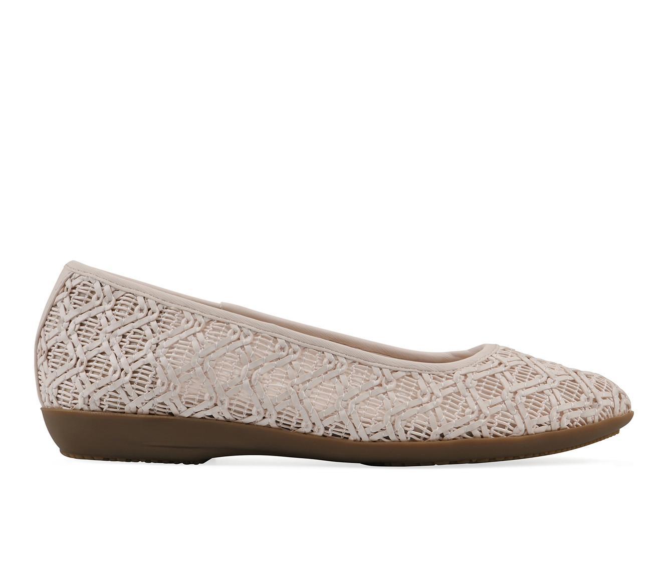 Women's Cliffs by White Mountain Cariann Flats Product Image