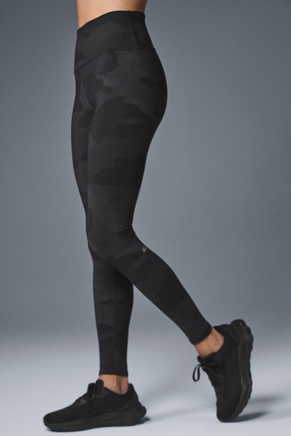 High-Waist Camo Vapor Legging - Black Camouflage Product Image