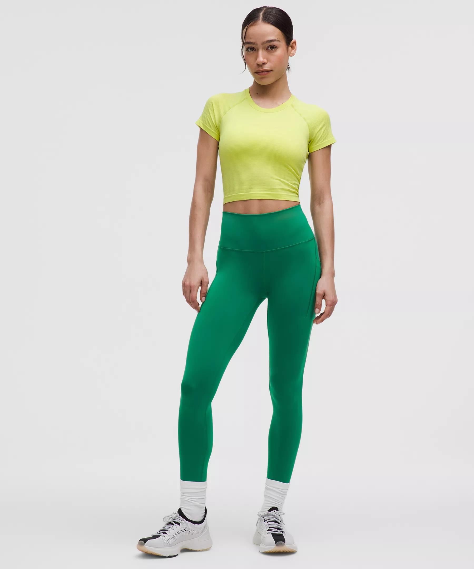 Swiftly Tech Cropped Short-Sleeve Shirt 2.0 Product Image