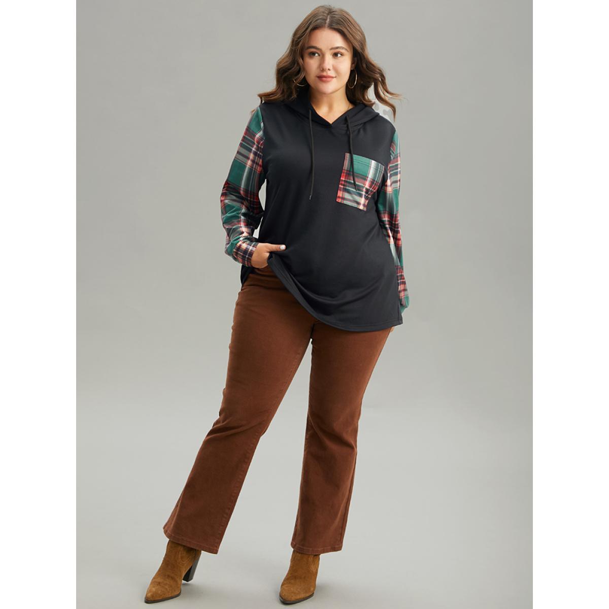 Plus Size Plaid Patchwork Hooded Patched Pocket Sweatshirt Women Black Casual Contrast Hooded Festival-Christmas Sweatshirts BloomChic 10/M Product Image