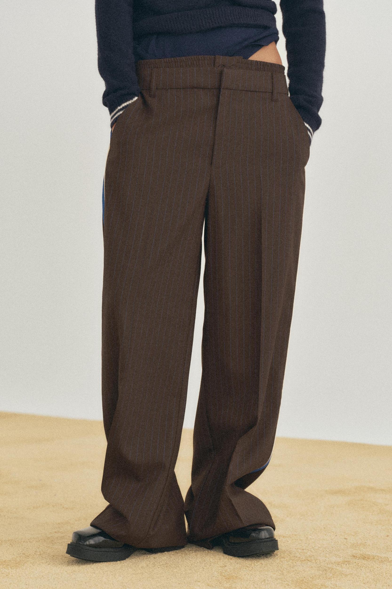 PINSTRIPE BOXER PANTS Product Image