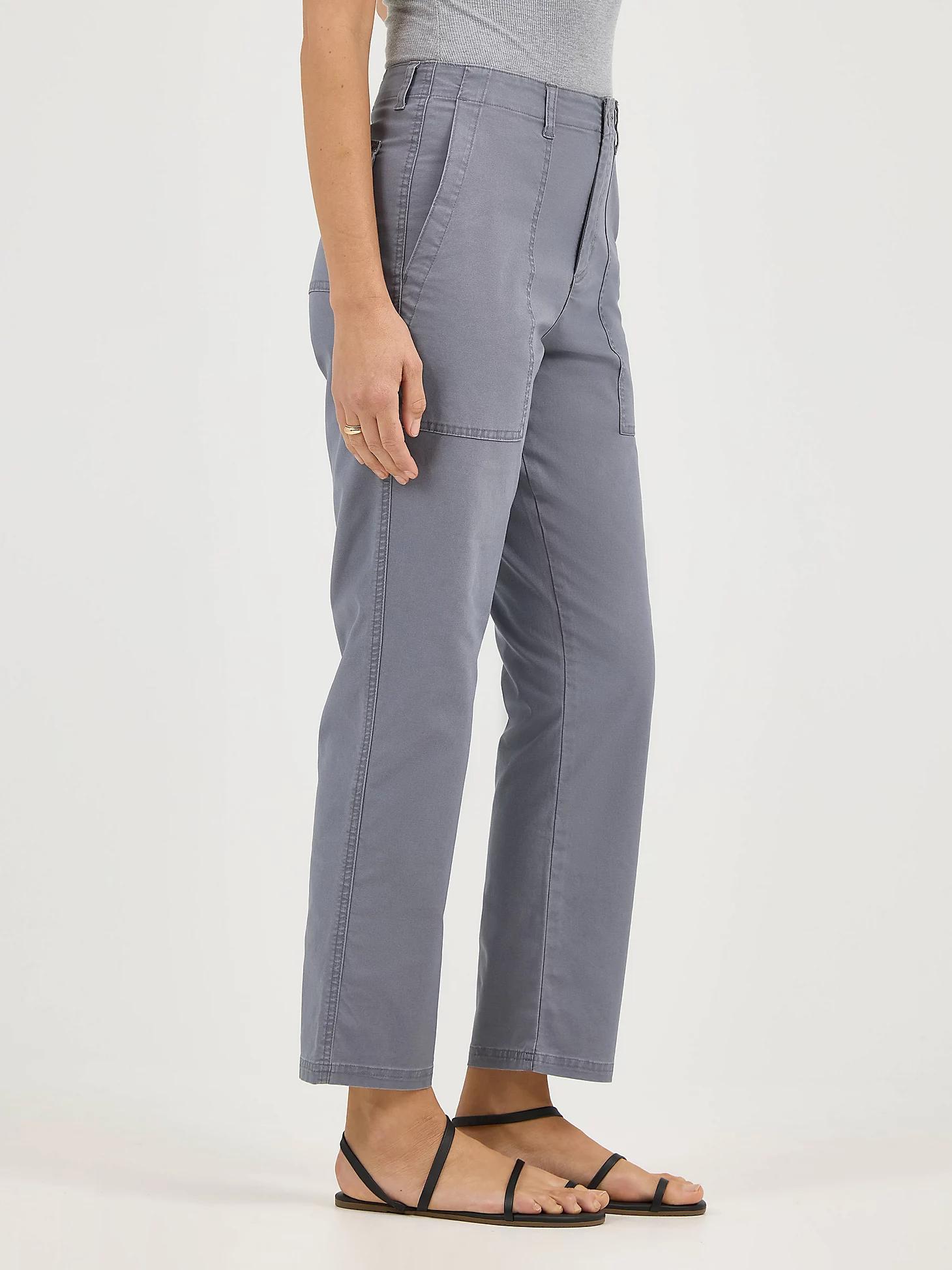 Women's Legendary Utility Crop | Women's Capris & Crops | Lee® Product Image