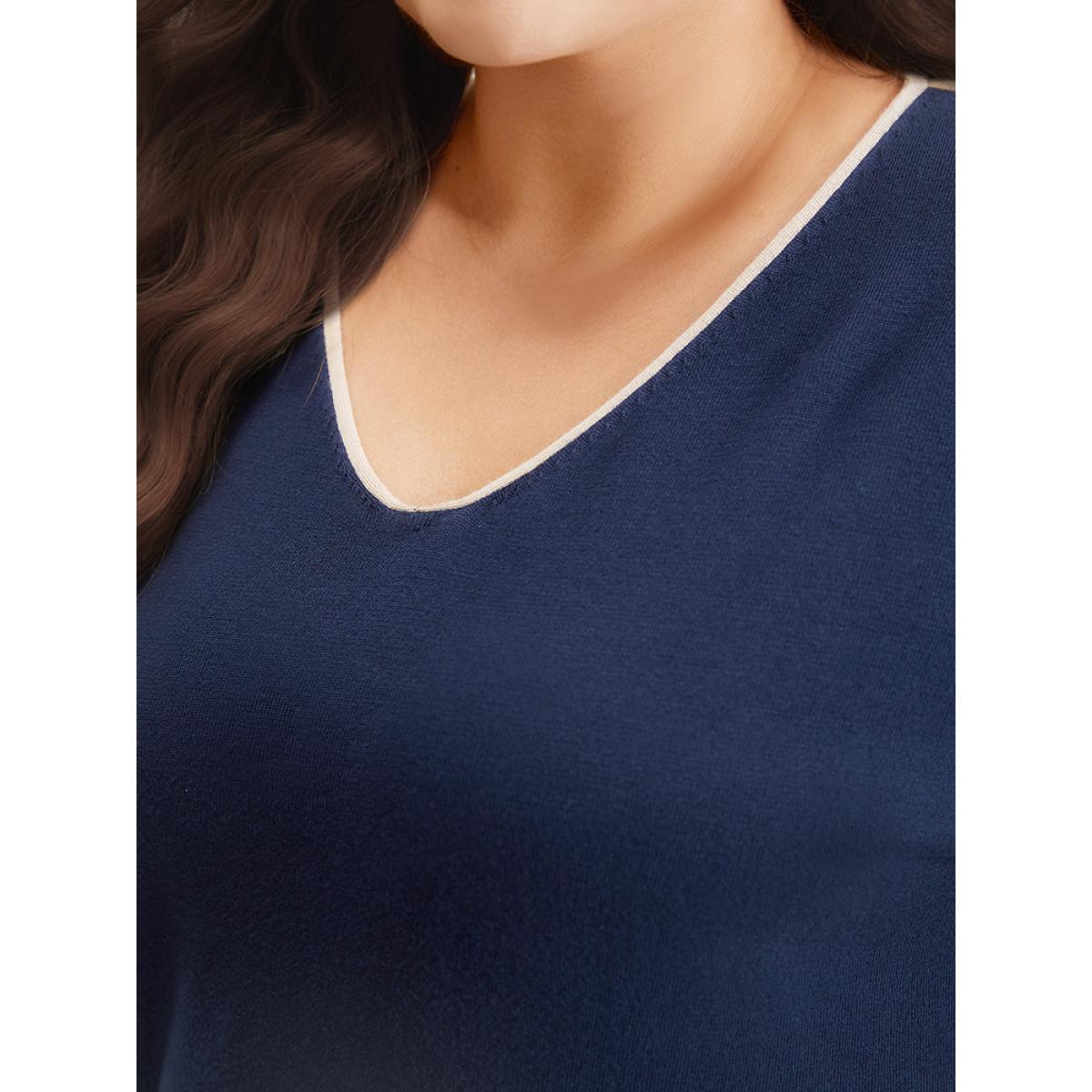 Plus Size Supersoft Essentials Contrast Trim Drop Shoulder Pullover Navy Women Casual Loose Long Sleeve V-neck Dailywear Pullovers BloomChic 18-20/2X Product Image