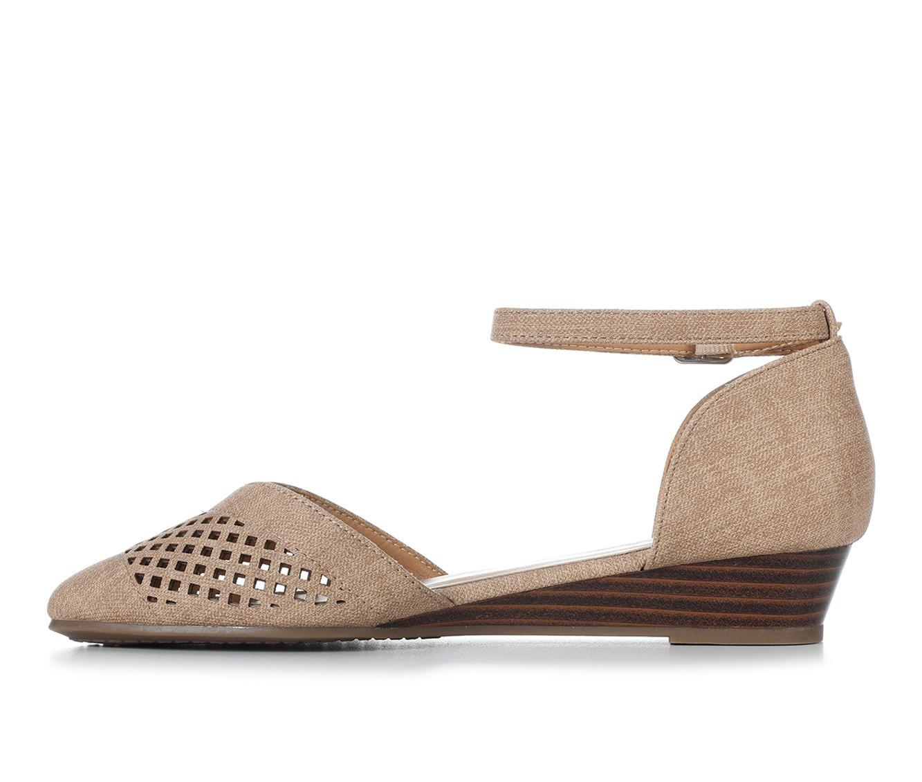 Women's Daisy Fuentes Maylin Wedges Product Image