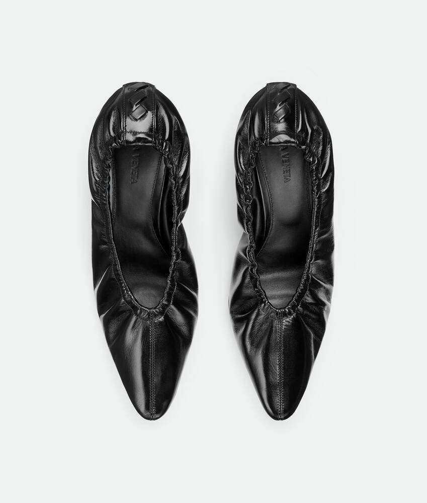 Women's Sofia Pump in Black Product Image