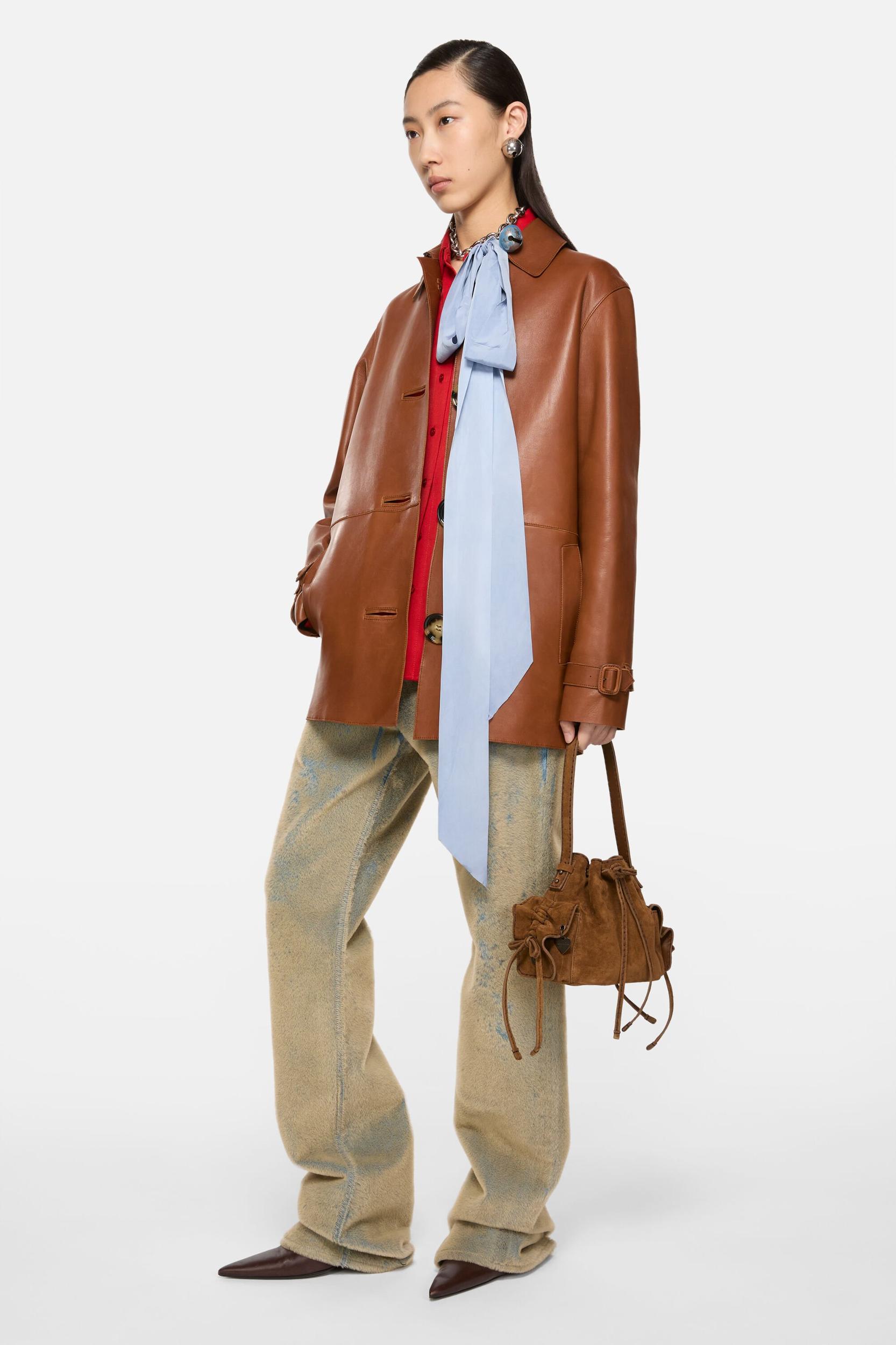 Multipocket mini bucket bag Product Image