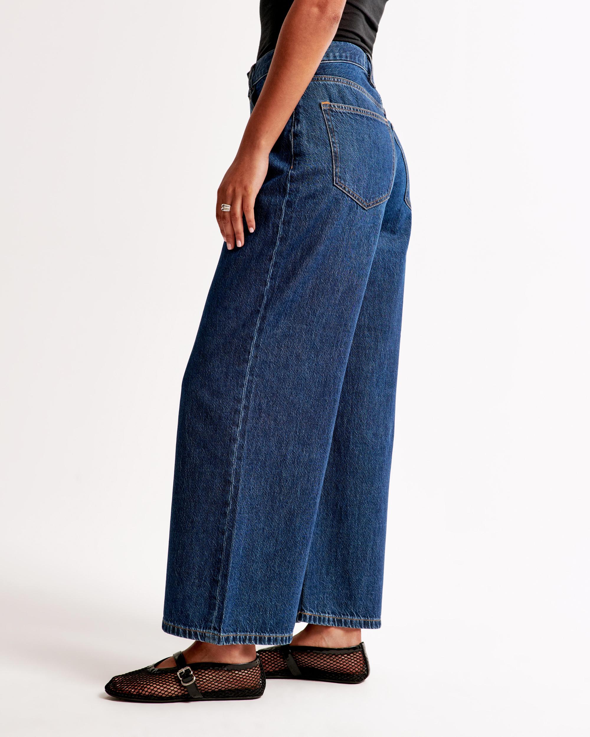 Curve Love High Rise Cropped Wide Leg Jean Product Image