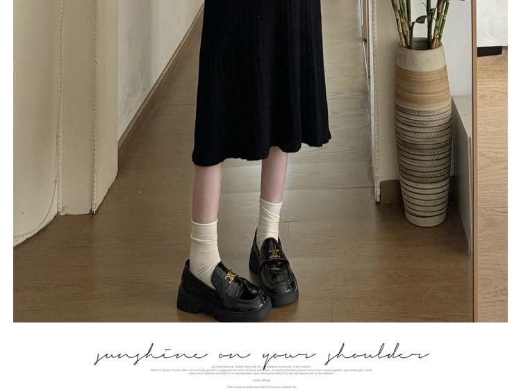 Maternity Long-Sleeve Crew Neck Asymmetrical Floral Accent Cable Knit Crop Top / Sleeveless Square Neck Plain Midi A-Line Dress Product Image