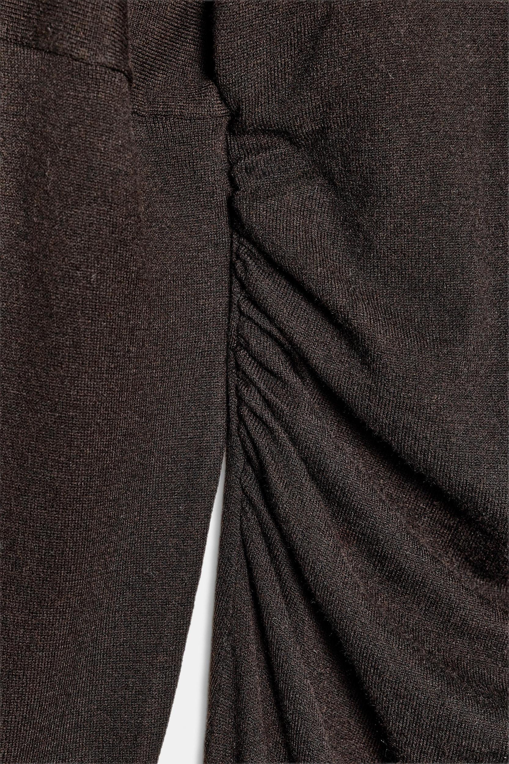 KNIT CUT OUT MIDI DRESS Product Image