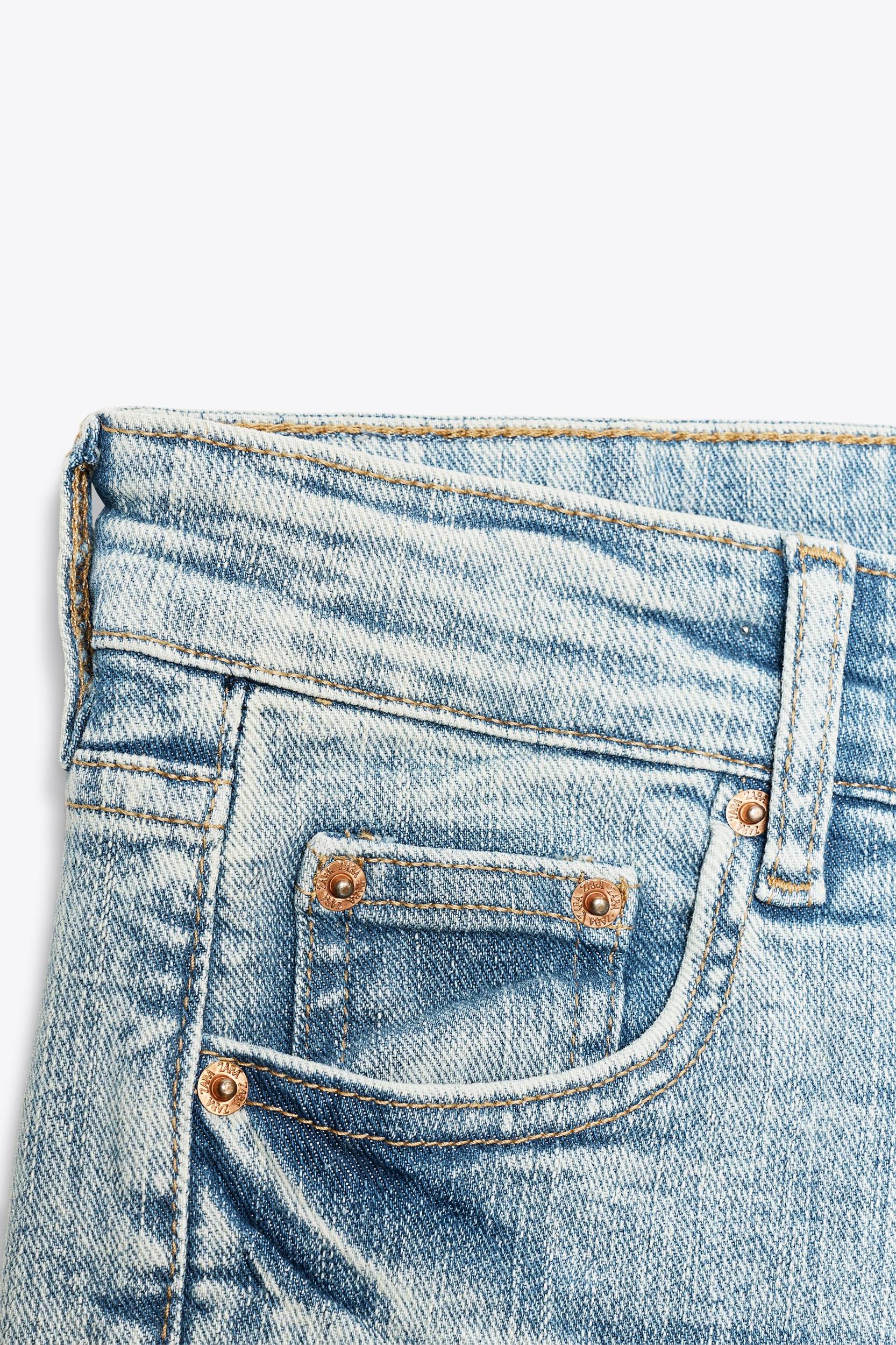 Z1975 LOW RISE FLARE FIT JEANS Product Image