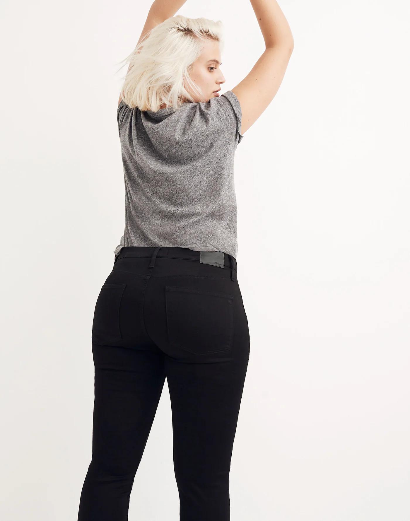 8" Skinny Jeans in Carbondale Wash Product Image